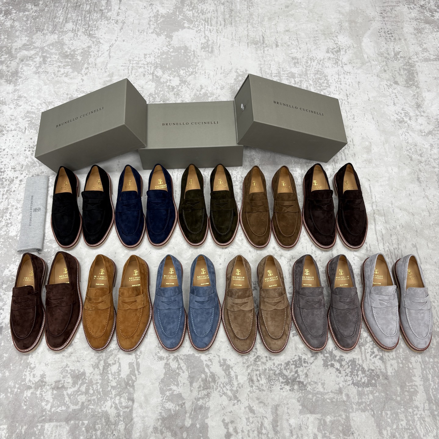 💋💍BC家新品上架 Brunello Cucinell* 乐福鞋皮鞋 选用进口胎牛反绒牛皮，触感如天鹅绒