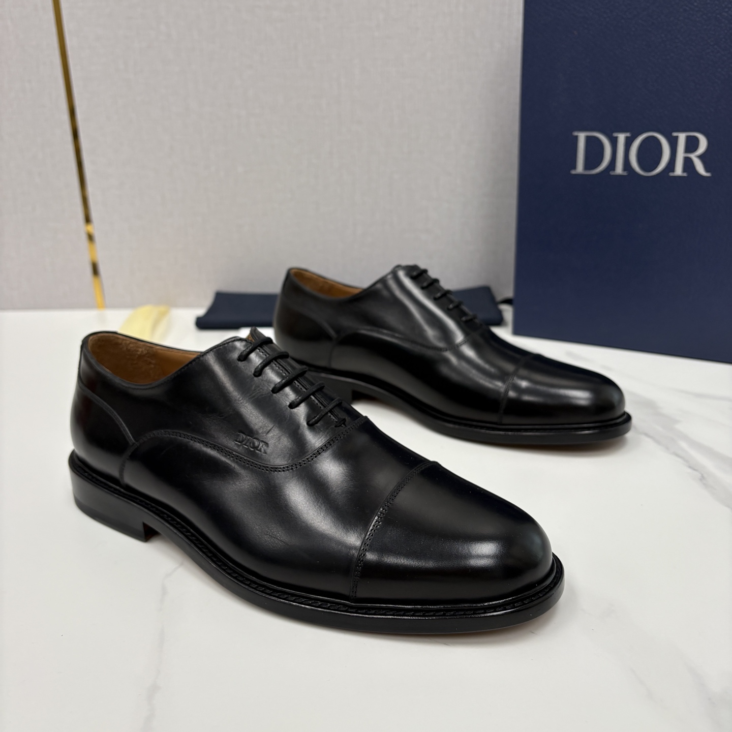 💋💍CD家新品 Dio* 迪-奥 高版本新款男士正装鞋皮鞋， Embassy德比鞋。 官方 9,400。