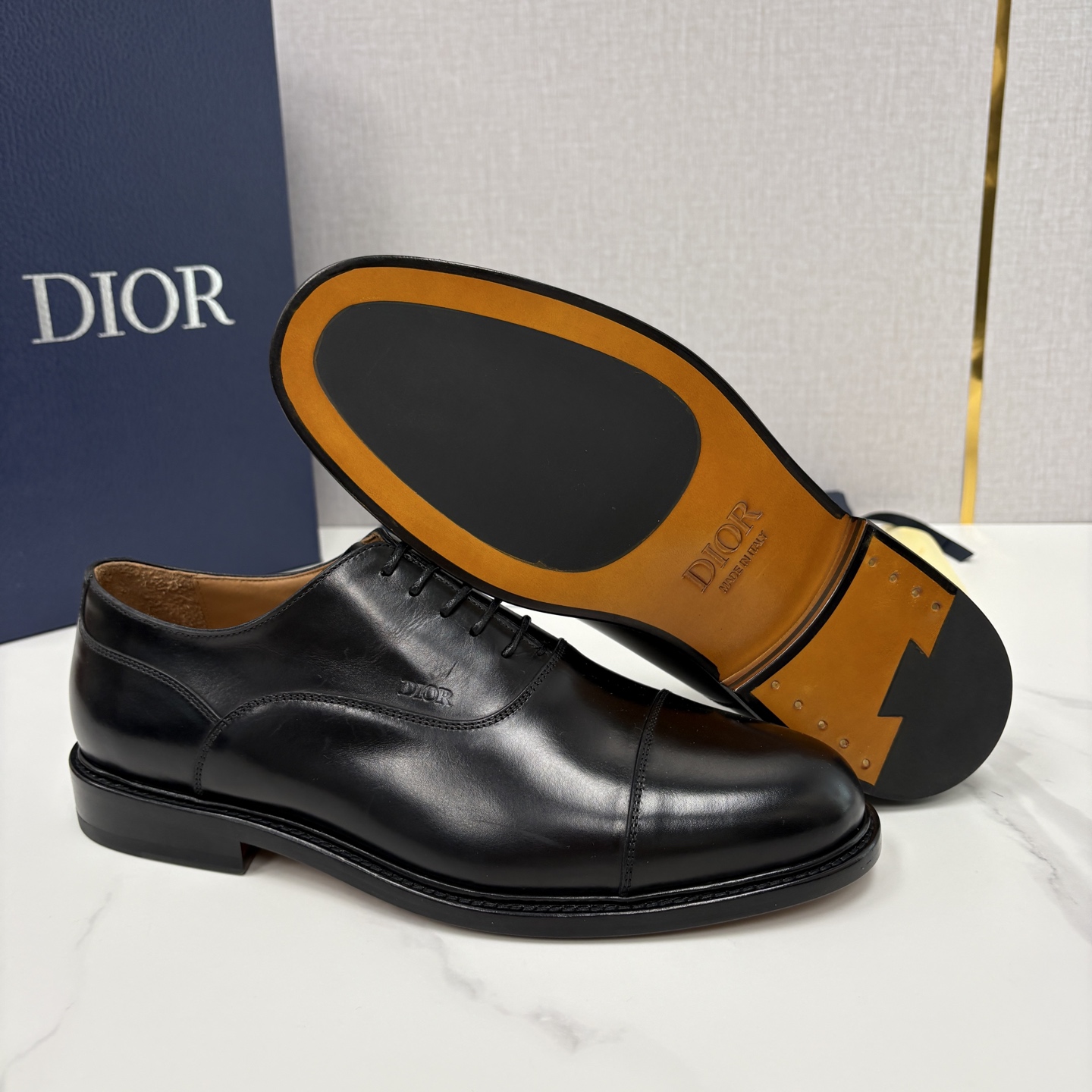 💋💍CD家新品 Dio* 迪-奥 高版本新款男士正装鞋皮鞋， Embassy德比鞋。 官方 9,400。