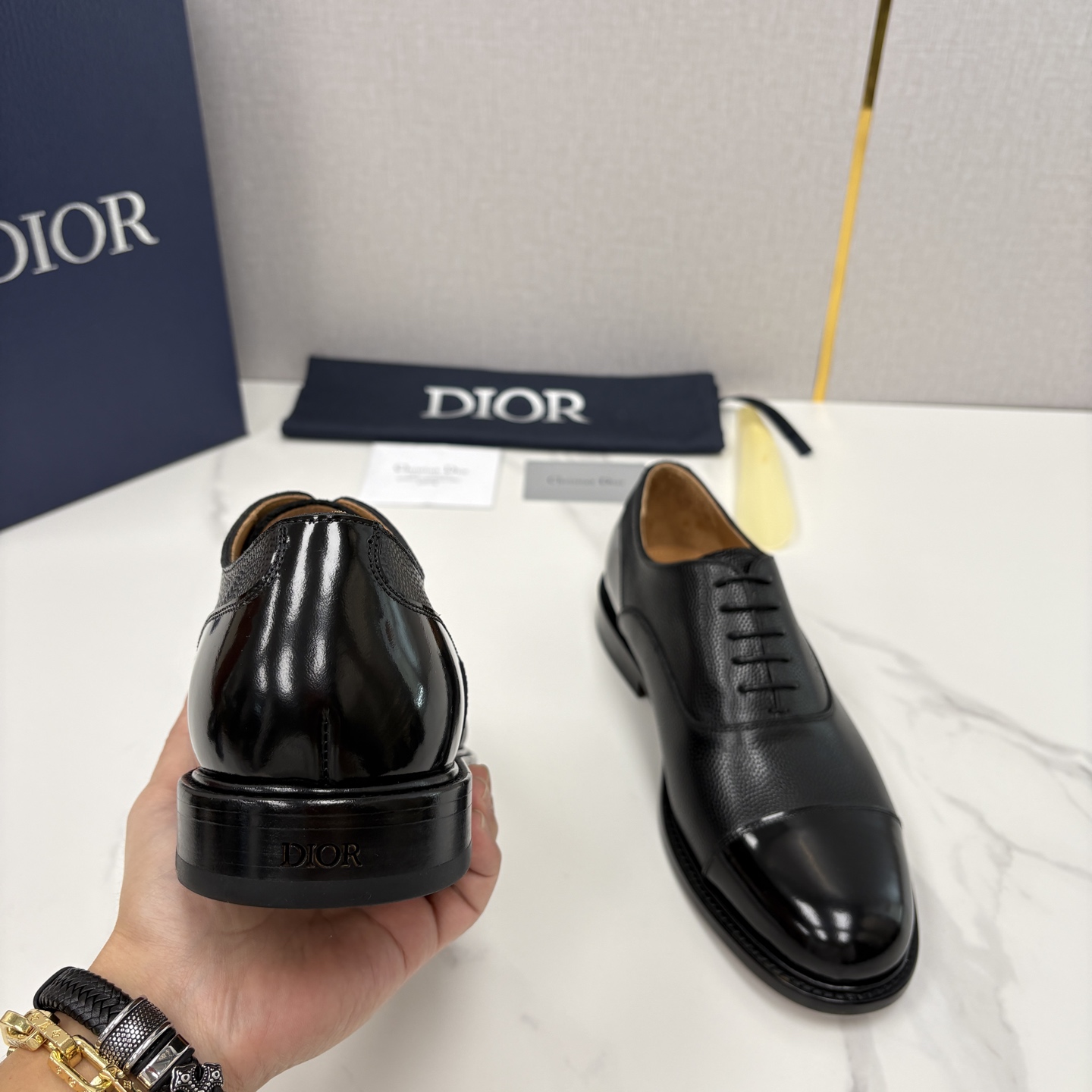 💋💍CD家新品 Dio* 迪-奥 高版本新款男士正装鞋皮鞋， Embassy德比鞋。 官方 9,400。