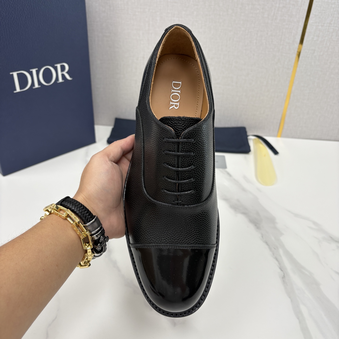 💋💍CD家新品 Dio* 迪-奥 高版本新款男士正装鞋皮鞋， Embassy德比鞋。 官方 9,400。