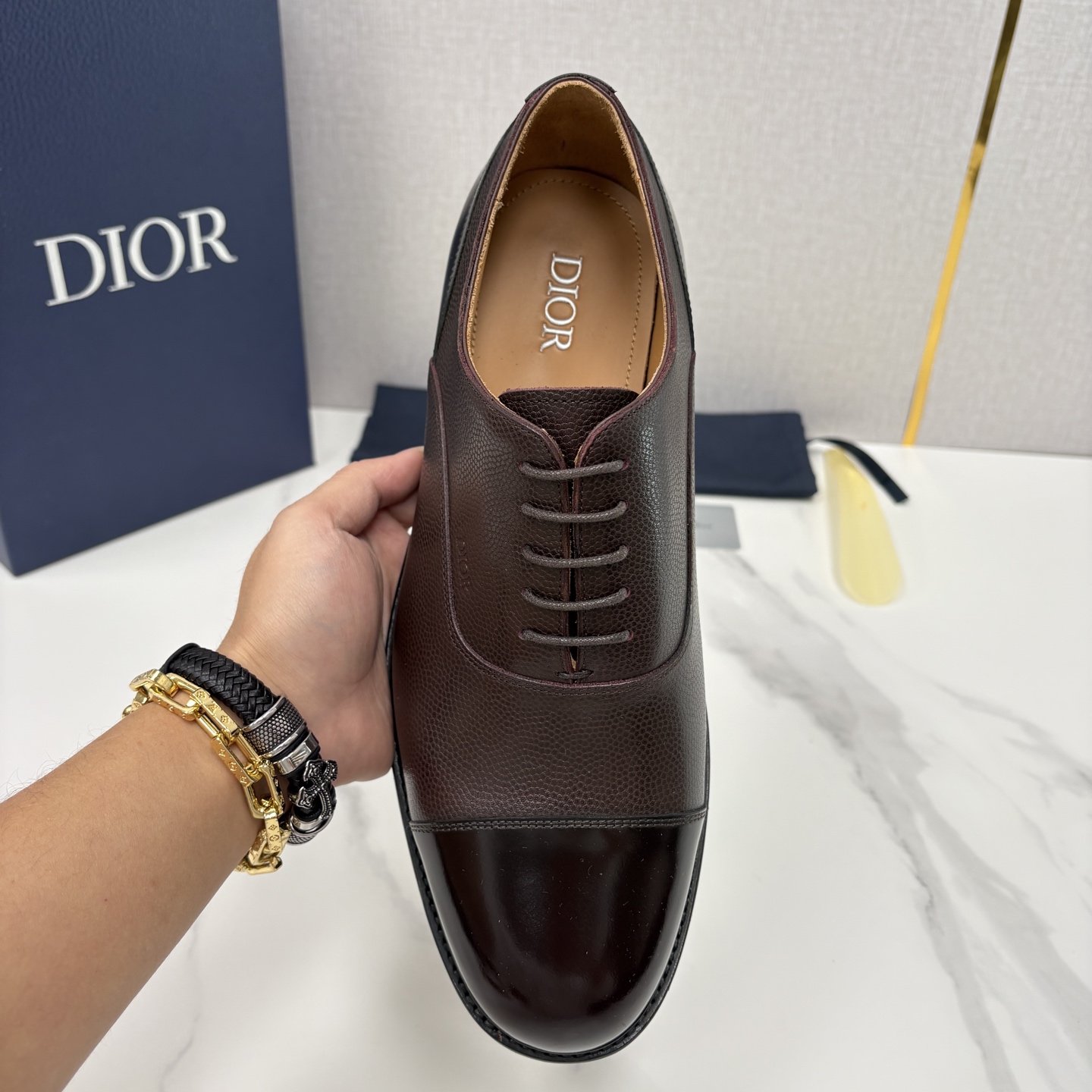 💋💍CD家新品 Dio* 迪-奥 高版本新款男士正装鞋皮鞋， Embassy德比鞋。 官方 9,400。