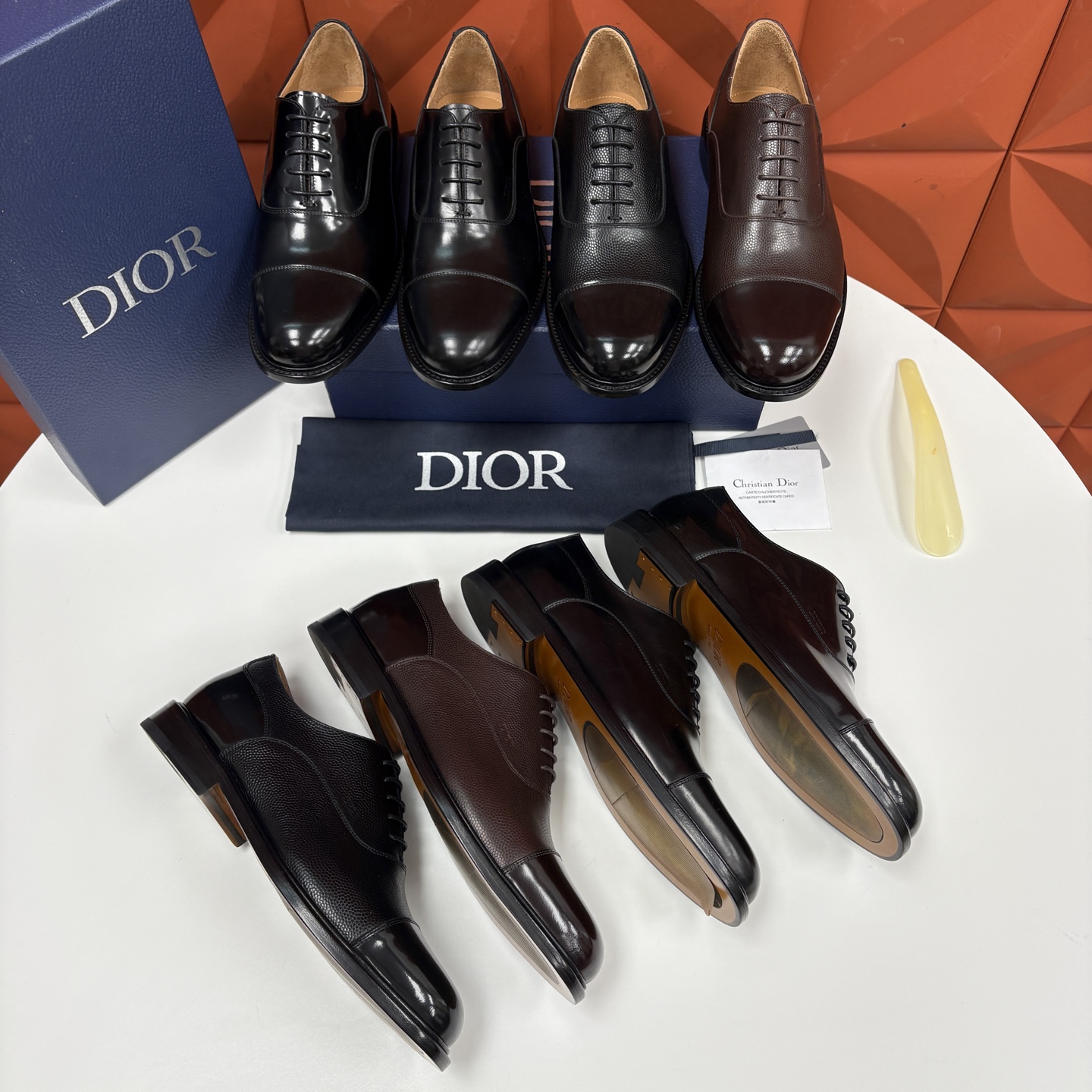 💋💍CD家新品 Dio* 迪-奥 高版本新款男士正装鞋皮鞋， Embassy德比鞋。 官方 9,400。