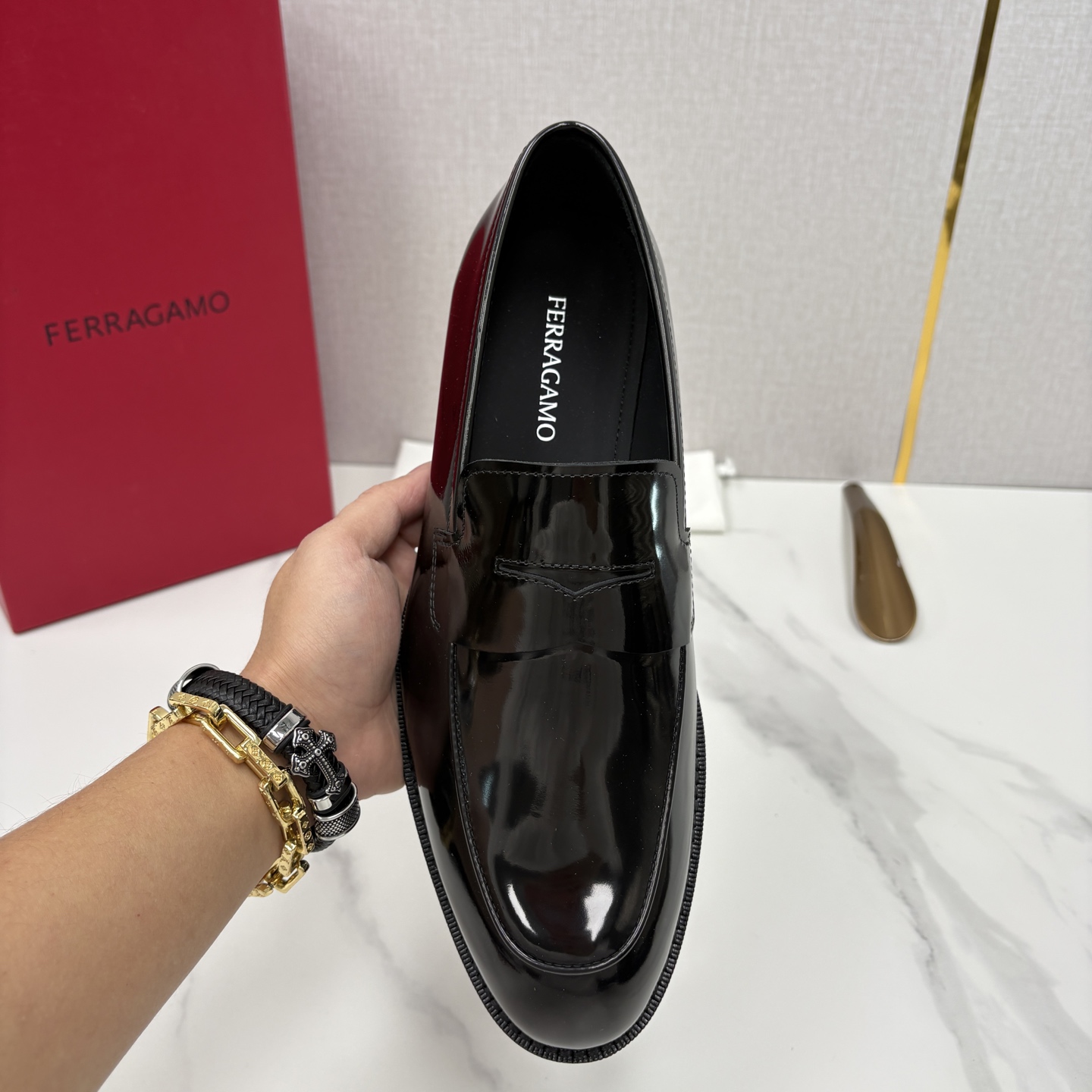 💋💍 SF 菲拉** 专柜同步新款 男士便鞋 可休闲可正装莫卡辛乐福皮鞋 经典造型体现正装时髦魅力，全新