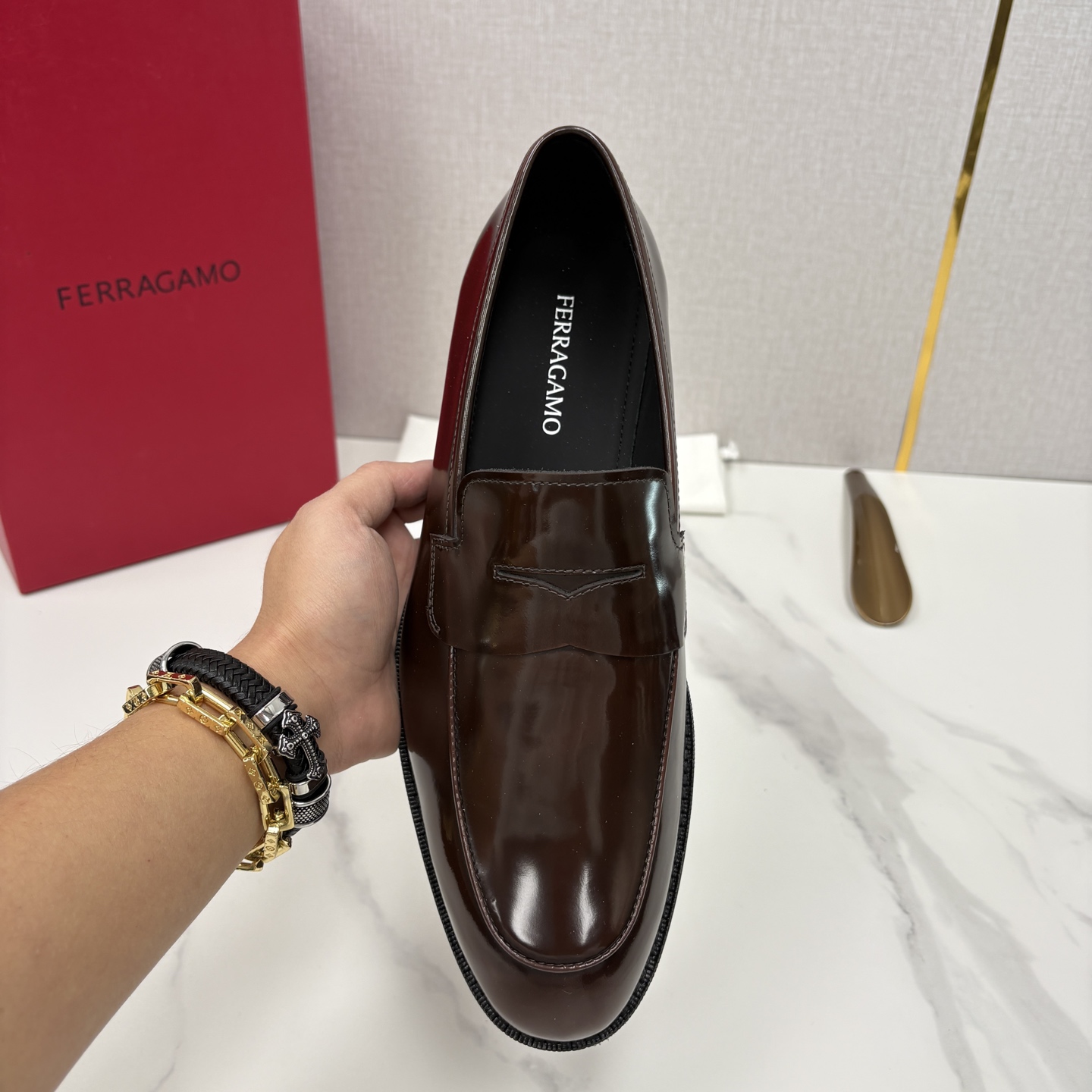 💋💍 SF 菲拉** 专柜同步新款 男士便鞋 可休闲可正装莫卡辛乐福皮鞋 经典造型体现正装时髦魅力，全新