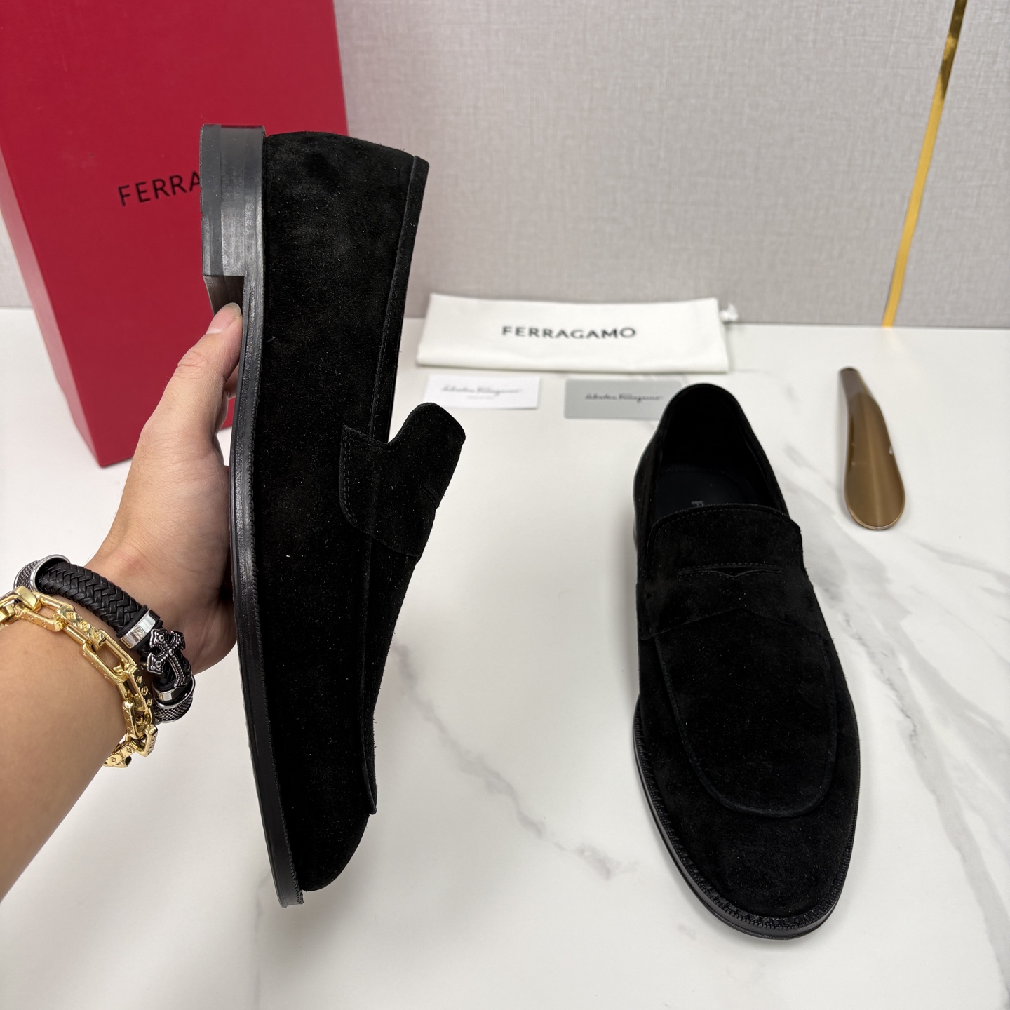 💋💍 SF 菲拉** 专柜同步新款 男士便鞋 可休闲可正装莫卡辛乐福皮鞋 经典造型体现正装时髦魅力，全新