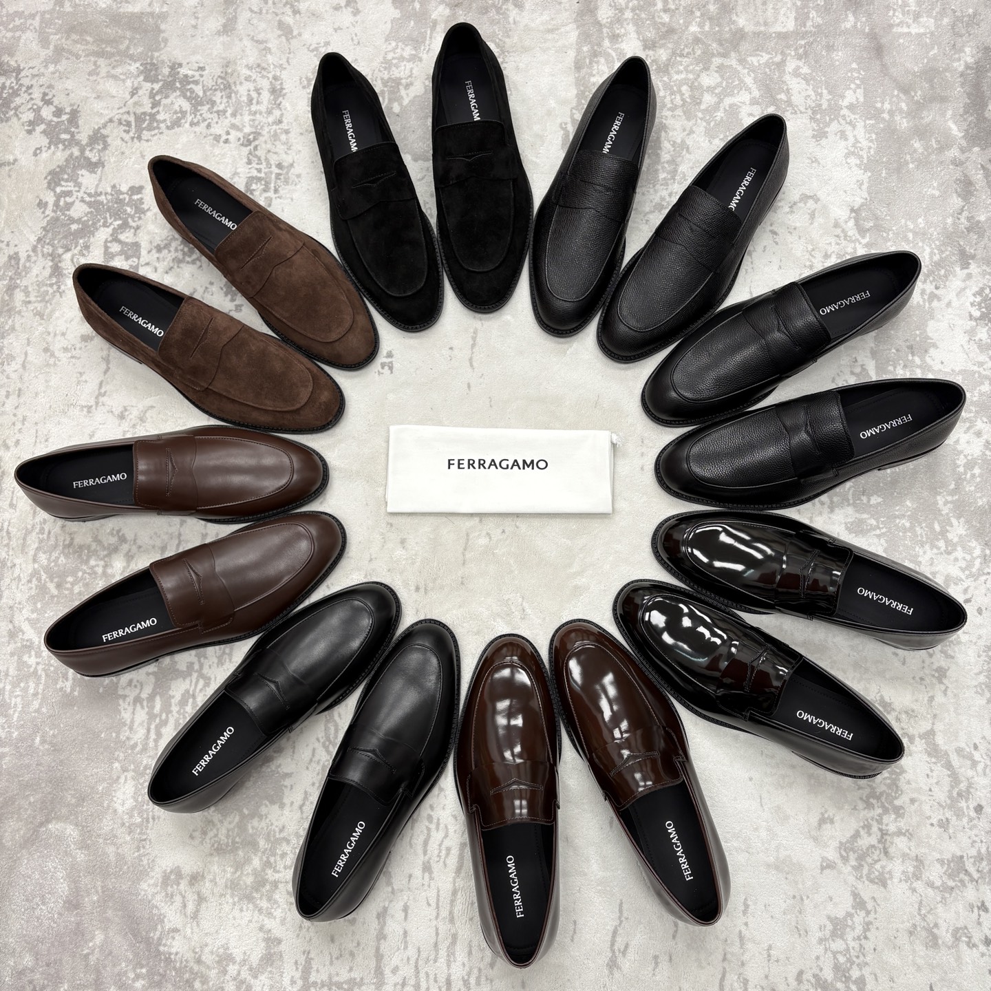 💋💍 SF 菲拉** 专柜同步新款 男士便鞋 可休闲可正装莫卡辛乐福皮鞋 经典造型体现正装时髦魅力，全新