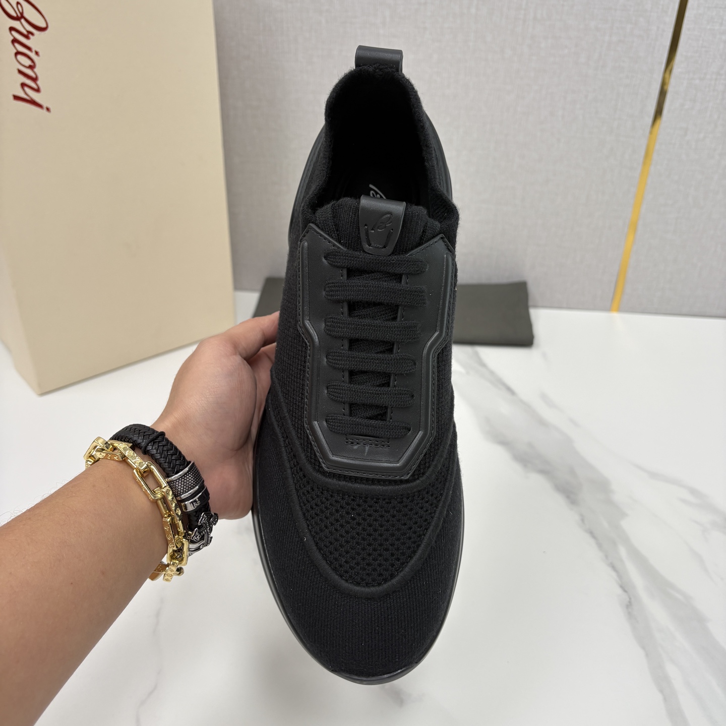 💋💍 Brion* （布里-奥尼） 男士新款轻奢休闲运动鞋 该品牌于1945年创立于意大利罗马的男装奢侈