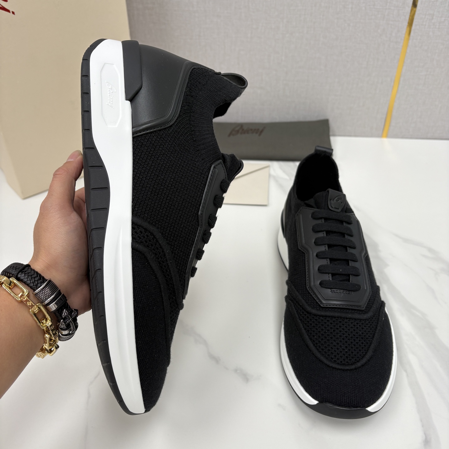 💋💍 Brion* （布里-奥尼） 男士新款轻奢休闲运动鞋 该品牌于1945年创立于意大利罗马的男装奢侈