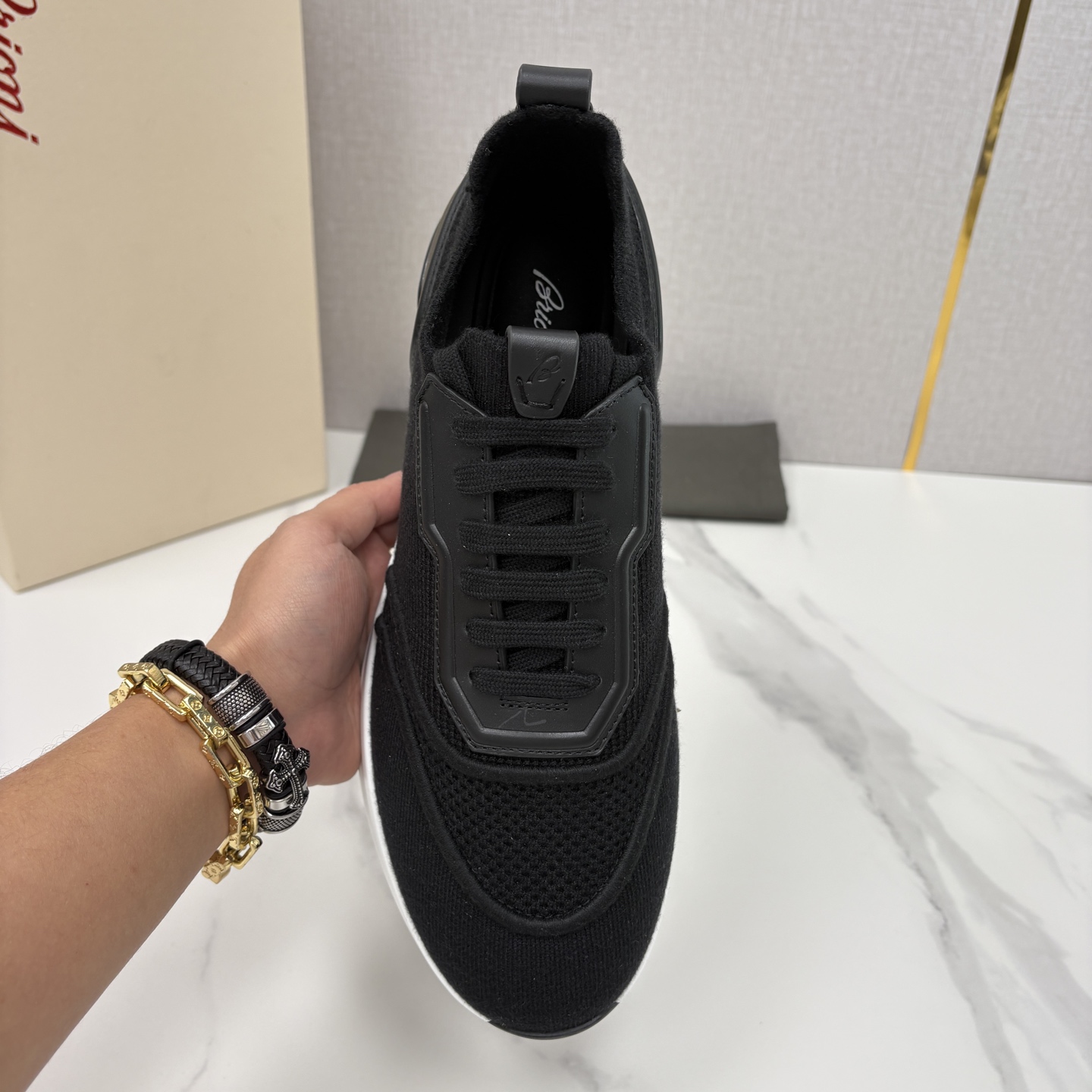 💋💍 Brion* （布里-奥尼） 男士新款轻奢休闲运动鞋 该品牌于1945年创立于意大利罗马的男装奢侈