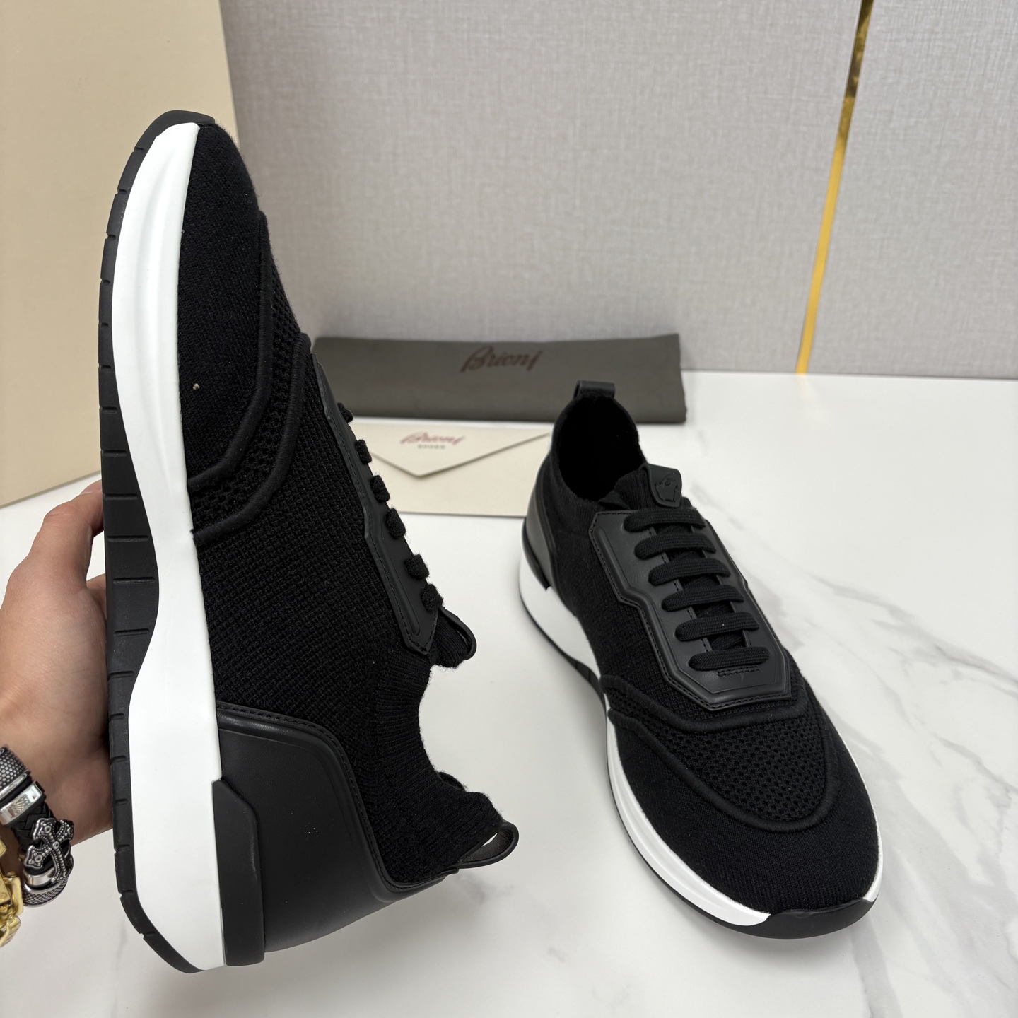 💋💍 Brion* （布里-奥尼） 男士新款轻奢休闲运动鞋 该品牌于1945年创立于意大利罗马的男装奢侈