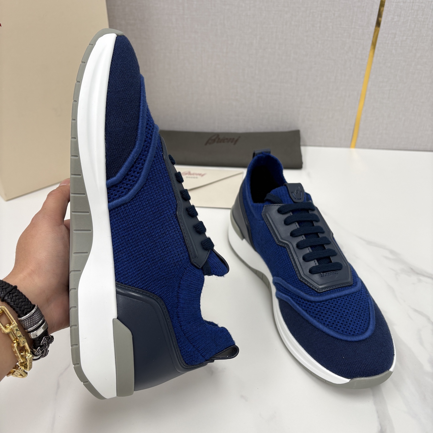 💋💍 Brion* （布里-奥尼） 男士新款轻奢休闲运动鞋 该品牌于1945年创立于意大利罗马的男装奢侈