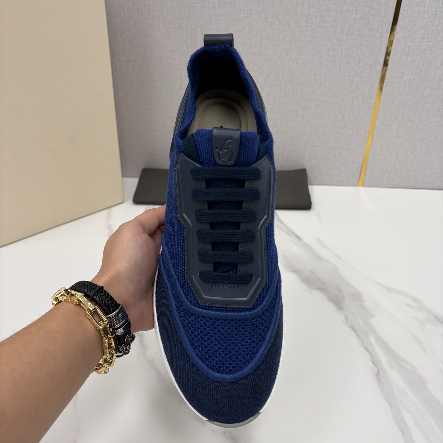 💋💍 Brion* （布里-奥尼） 男士新款轻奢休闲运动鞋 该品牌于1945年创立于意大利罗马的男装奢侈