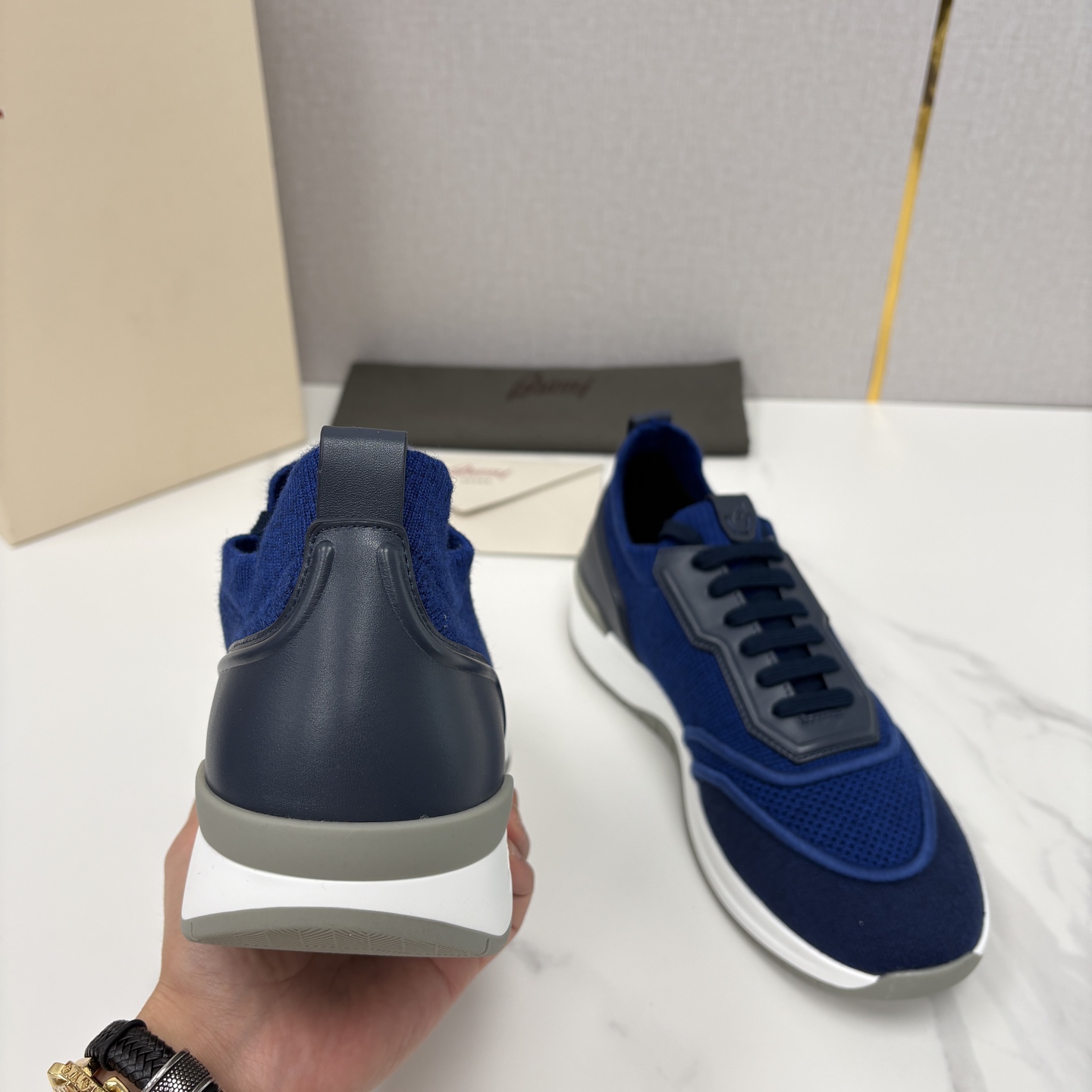 💋💍 Brion* （布里-奥尼） 男士新款轻奢休闲运动鞋 该品牌于1945年创立于意大利罗马的男装奢侈