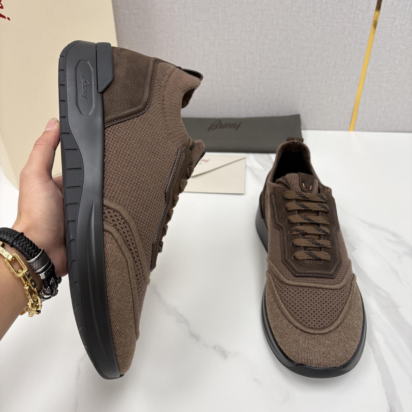💋💍 Brion* （布里-奥尼） 男士新款轻奢休闲运动鞋 该品牌于1945年创立于意大利罗马的男装奢侈