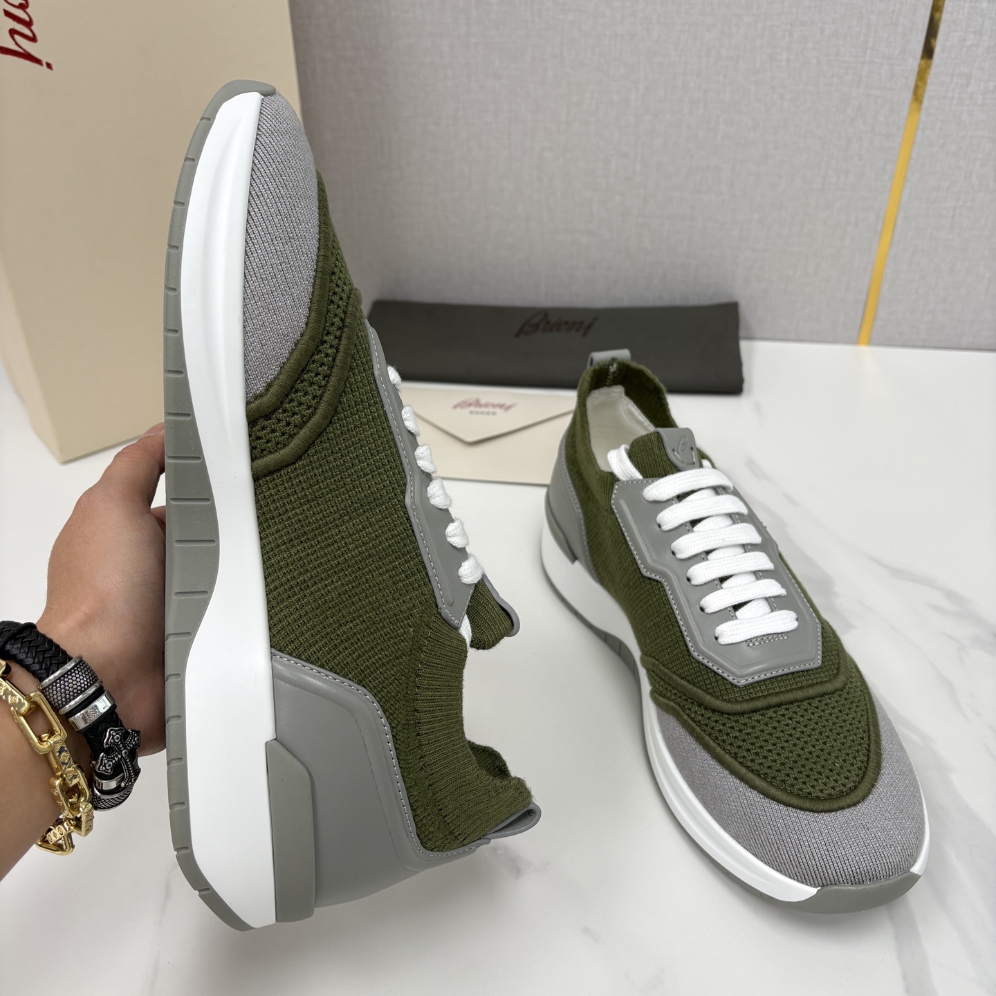 💋💍 Brion* （布里-奥尼） 男士新款轻奢休闲运动鞋 该品牌于1945年创立于意大利罗马的男装奢侈