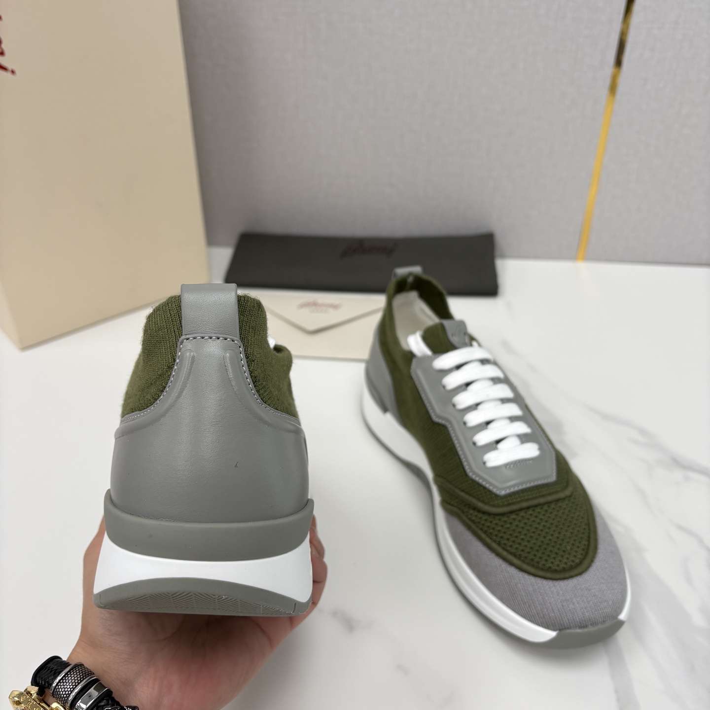 💋💍 Brion* （布里-奥尼） 男士新款轻奢休闲运动鞋 该品牌于1945年创立于意大利罗马的男装奢侈