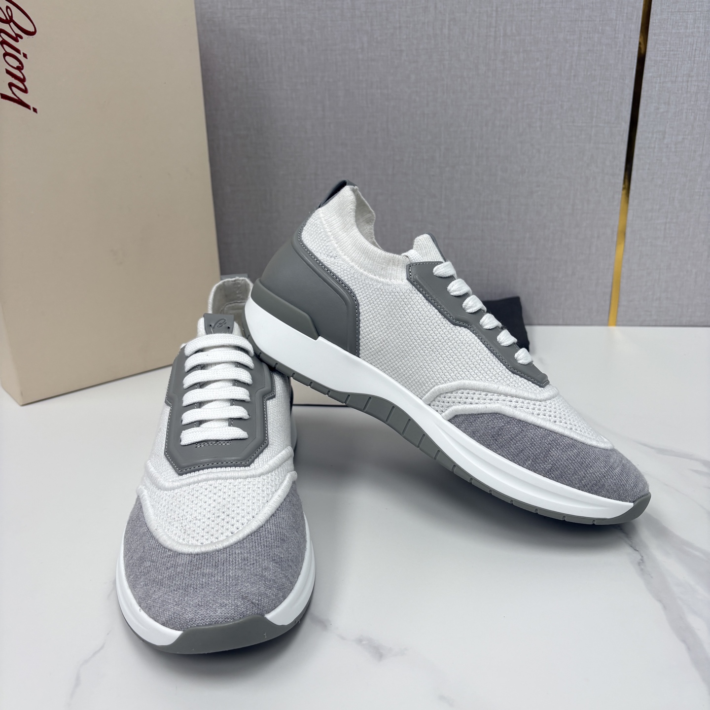 💋💍 Brion* （布里-奥尼） 男士新款轻奢休闲运动鞋 该品牌于1945年创立于意大利罗马的男装奢侈