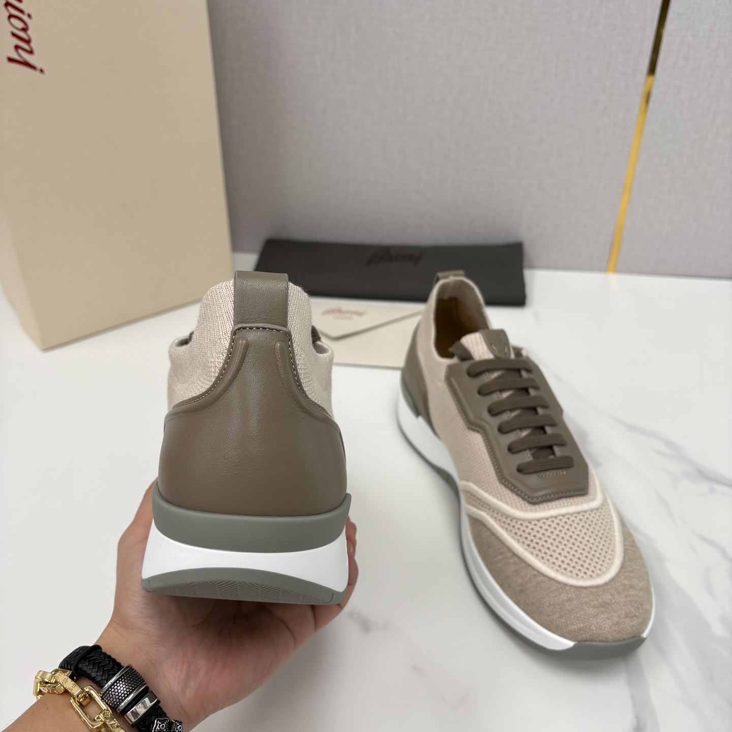 💋💍 Brion* （布里-奥尼） 男士新款轻奢休闲运动鞋 该品牌于1945年创立于意大利罗马的男装奢侈