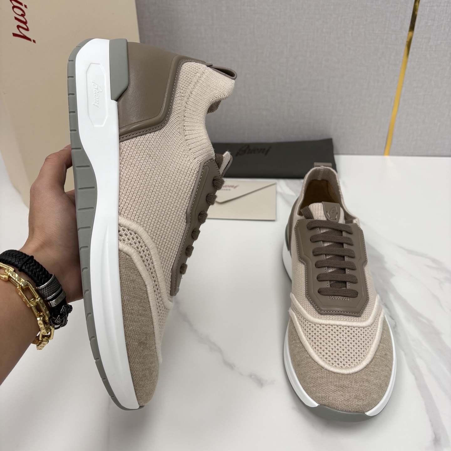 💋💍 Brion* （布里-奥尼） 男士新款轻奢休闲运动鞋 该品牌于1945年创立于意大利罗马的男装奢侈