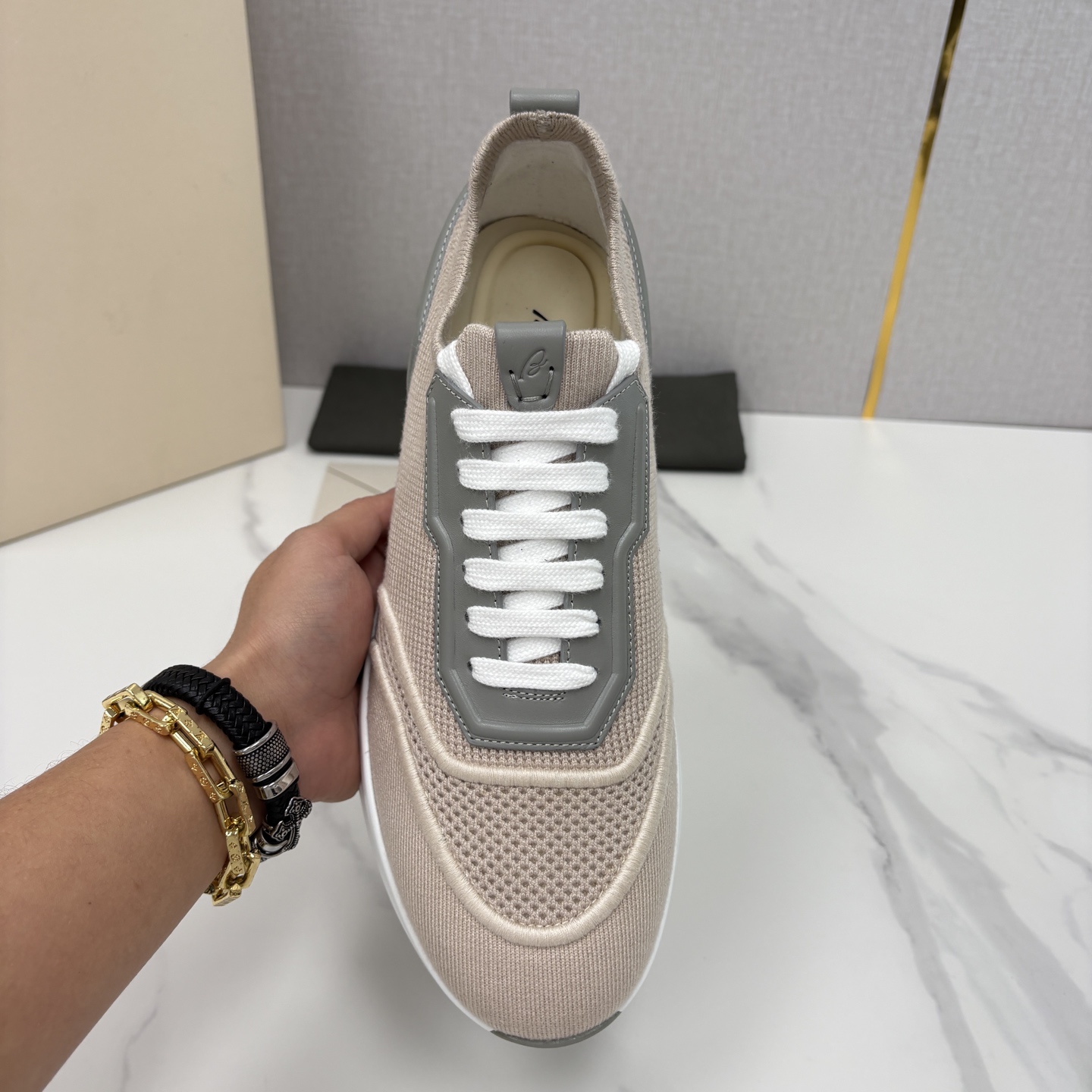 💋💍 Brion* （布里-奥尼） 男士新款轻奢休闲运动鞋 该品牌于1945年创立于意大利罗马的男装奢侈