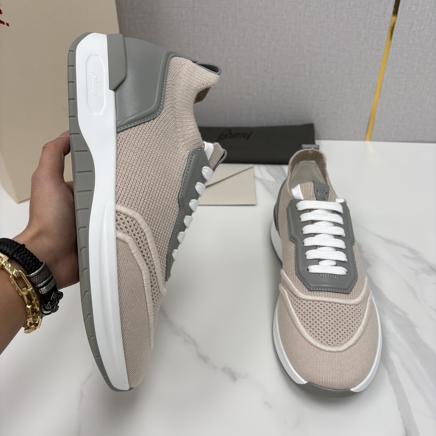 💋💍 Brion* （布里-奥尼） 男士新款轻奢休闲运动鞋 该品牌于1945年创立于意大利罗马的男装奢侈