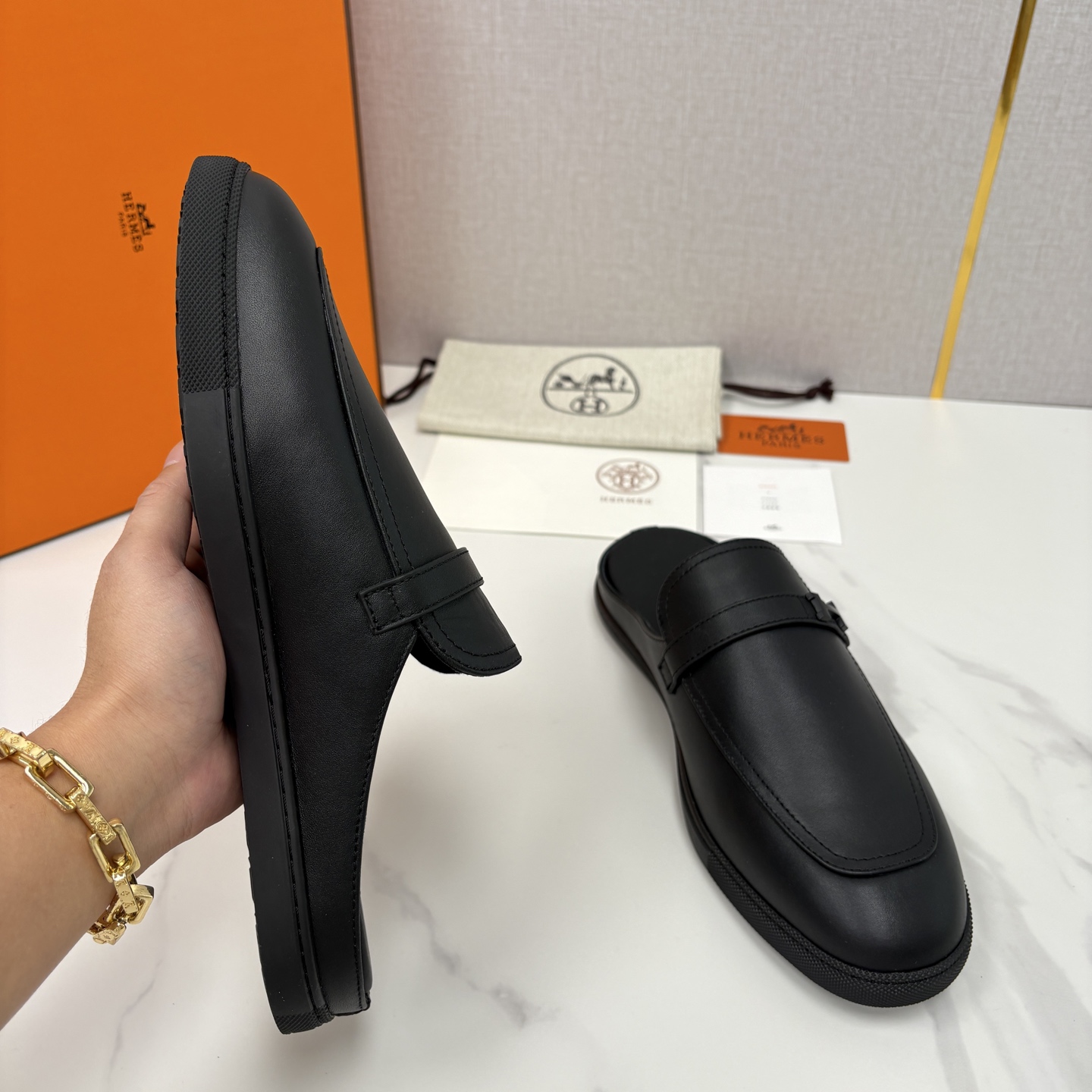 💋💍H家新品 Hermè* 爱马-仕 穆勒鞋 男士半拖 官方 9,280 奢适慵懒的高阶表达 甄选进口小