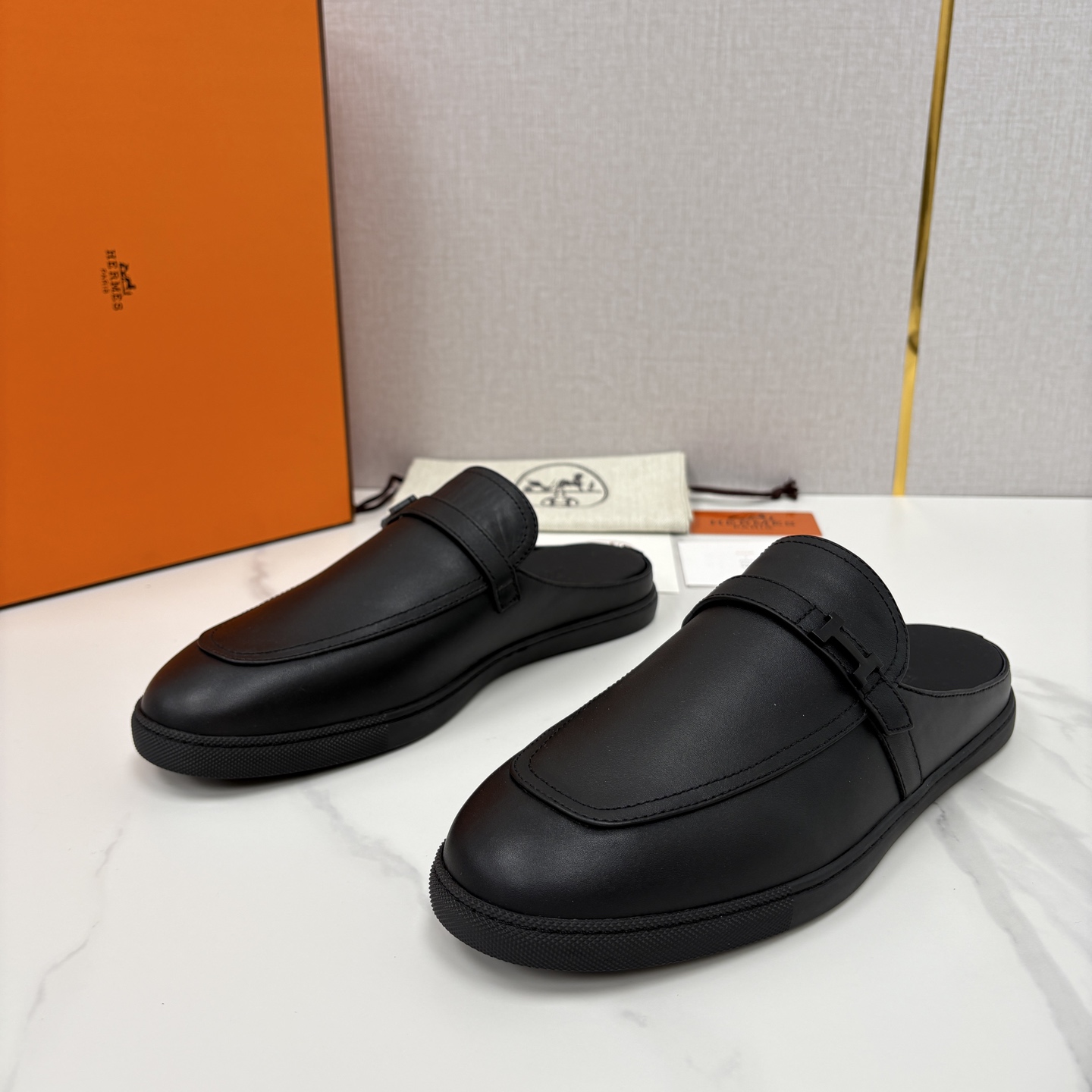 💋💍H家新品 Hermè* 爱马-仕 穆勒鞋 男士半拖 官方 9,280 奢适慵懒的高阶表达 甄选进口小