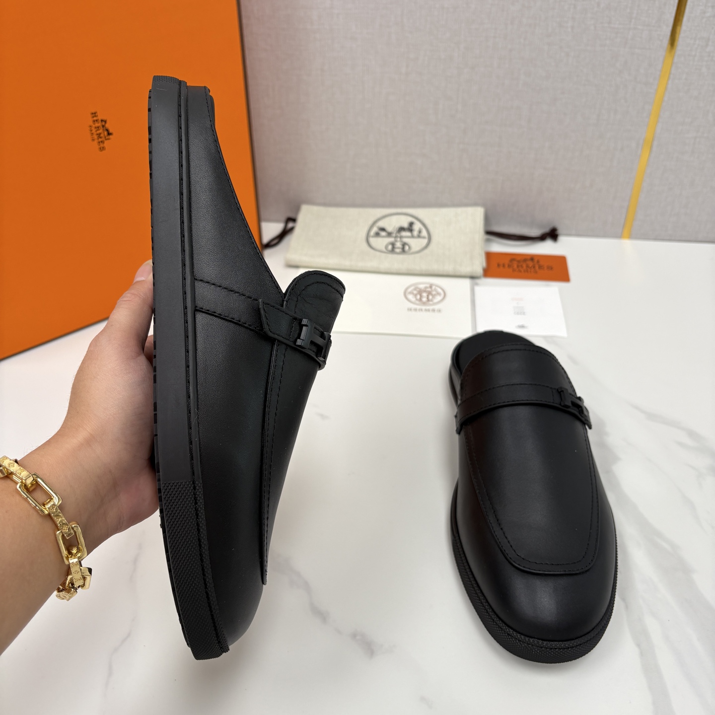 💋💍H家新品 Hermè* 爱马-仕 穆勒鞋 男士半拖 官方 9,280 奢适慵懒的高阶表达 甄选进口小