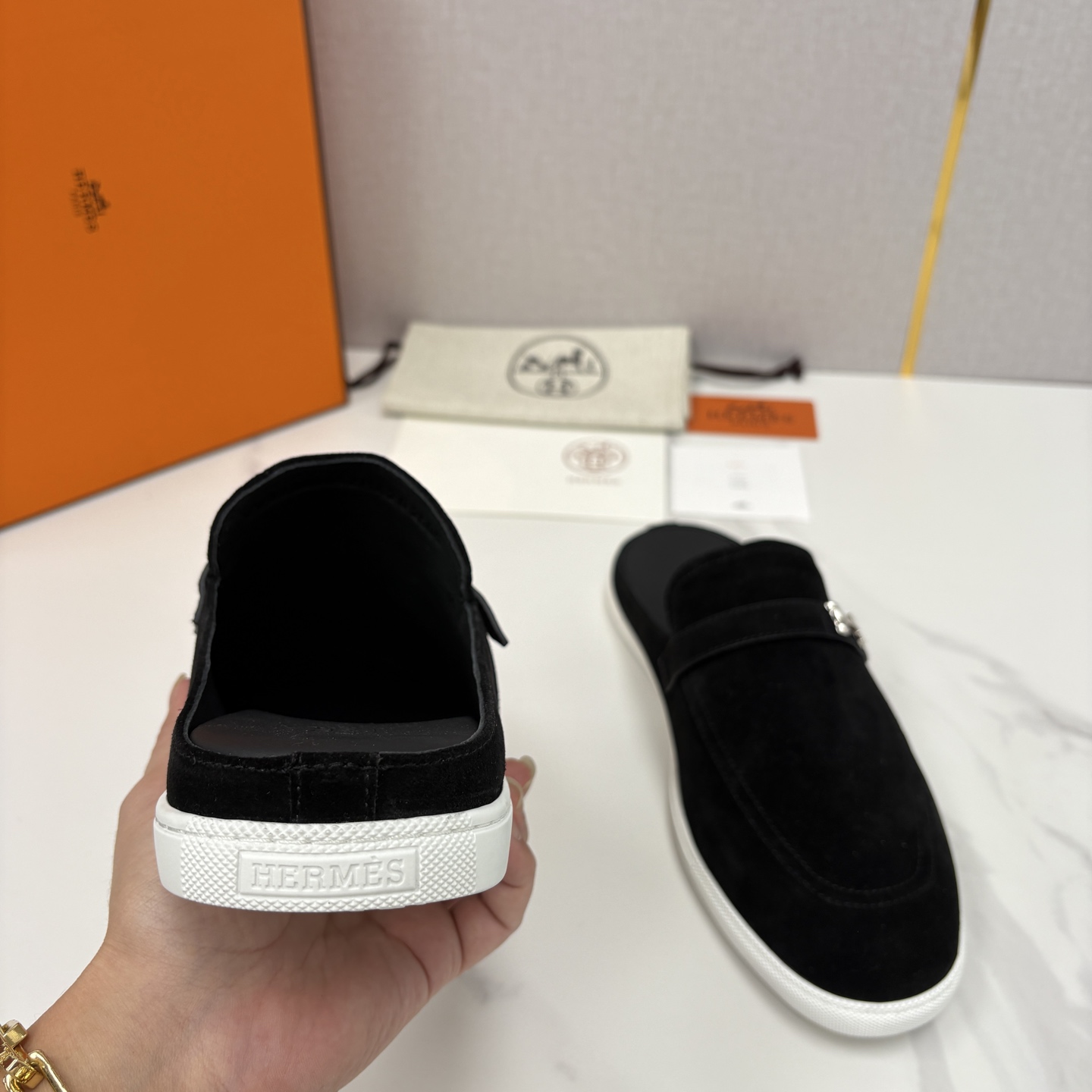 💋💍H家新品 Hermè* 爱马-仕 穆勒鞋 男士半拖 官方 9,280 奢适慵懒的高阶表达 甄选进口小