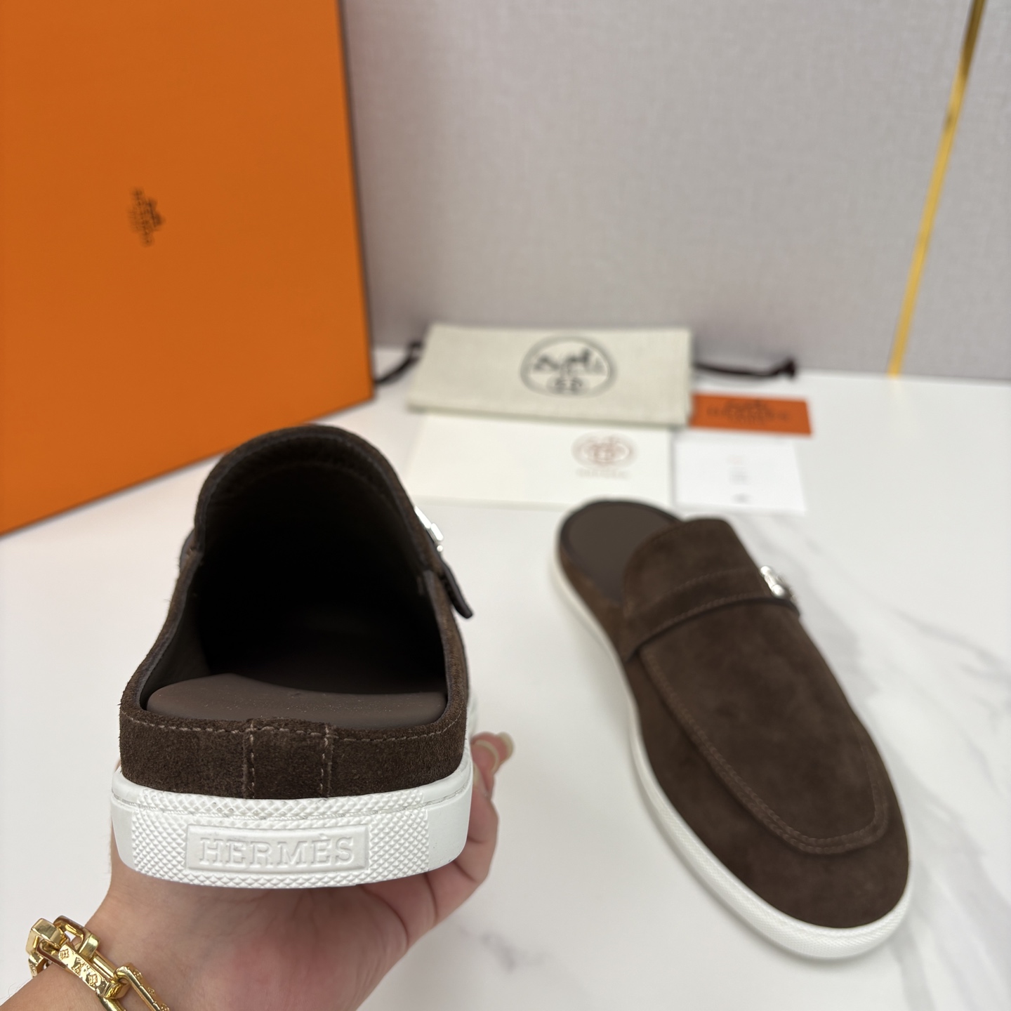 💋💍H家新品 Hermè* 爱马-仕 穆勒鞋 男士半拖 官方 9,280 奢适慵懒的高阶表达 甄选进口小