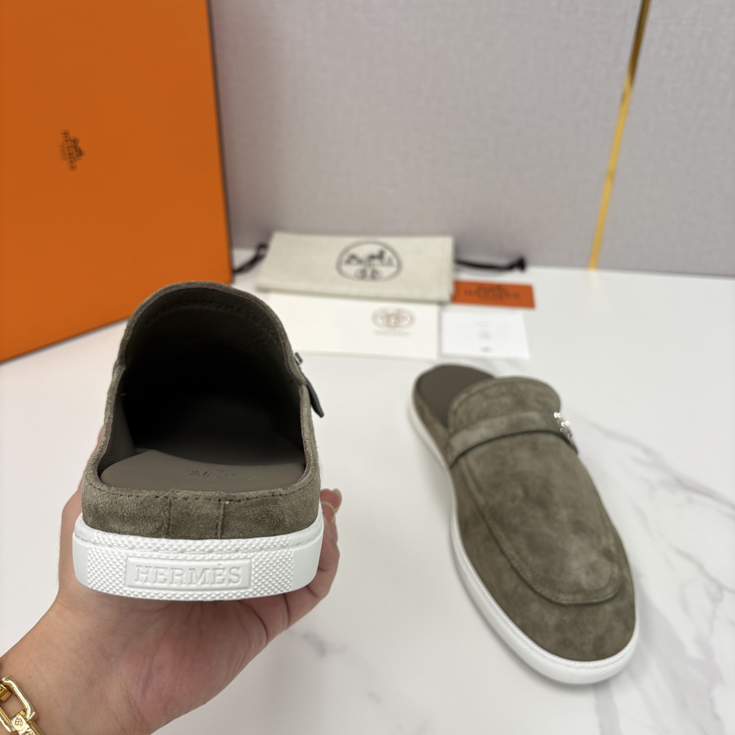 💋💍H家新品 Hermè* 爱马-仕 穆勒鞋 男士半拖 官方 9,280 奢适慵懒的高阶表达 甄选进口小