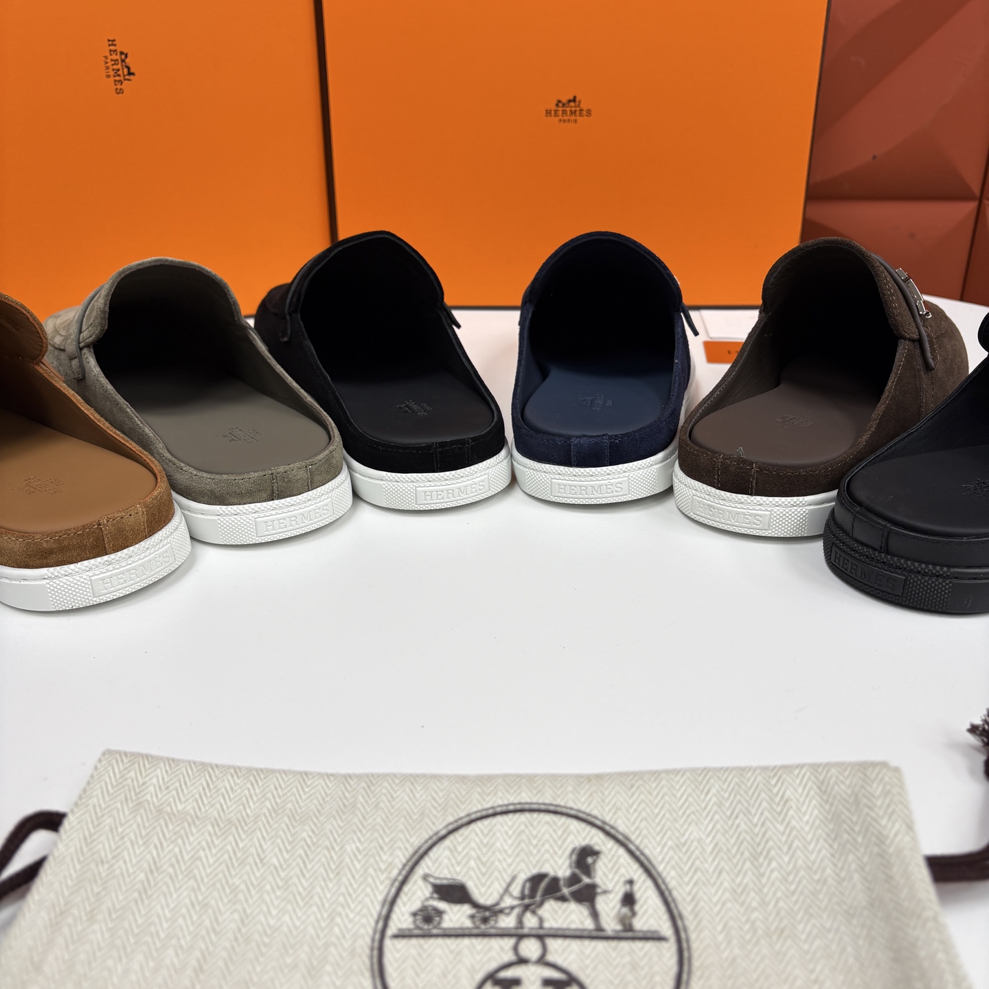 💋💍H家新品 Hermè* 爱马-仕 穆勒鞋 男士半拖 官方 9,280 奢适慵懒的高阶表达 甄选进口小