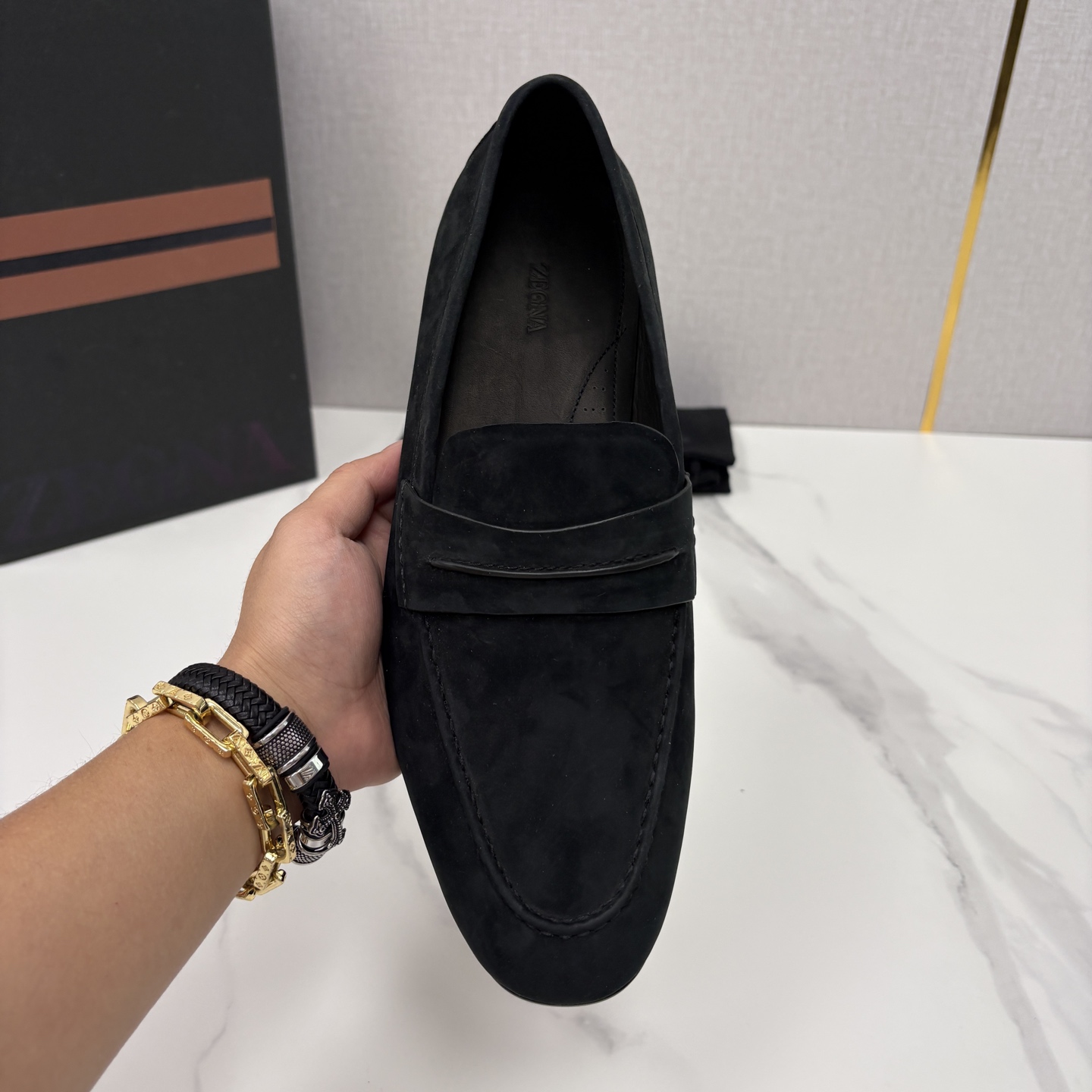 💋💍 Zegn* 杰尼～亚 新款乐福鞋皮鞋 这款 MOCASSIN粒面乐福皮鞋 以小牛面擦色皮/精品磨砂