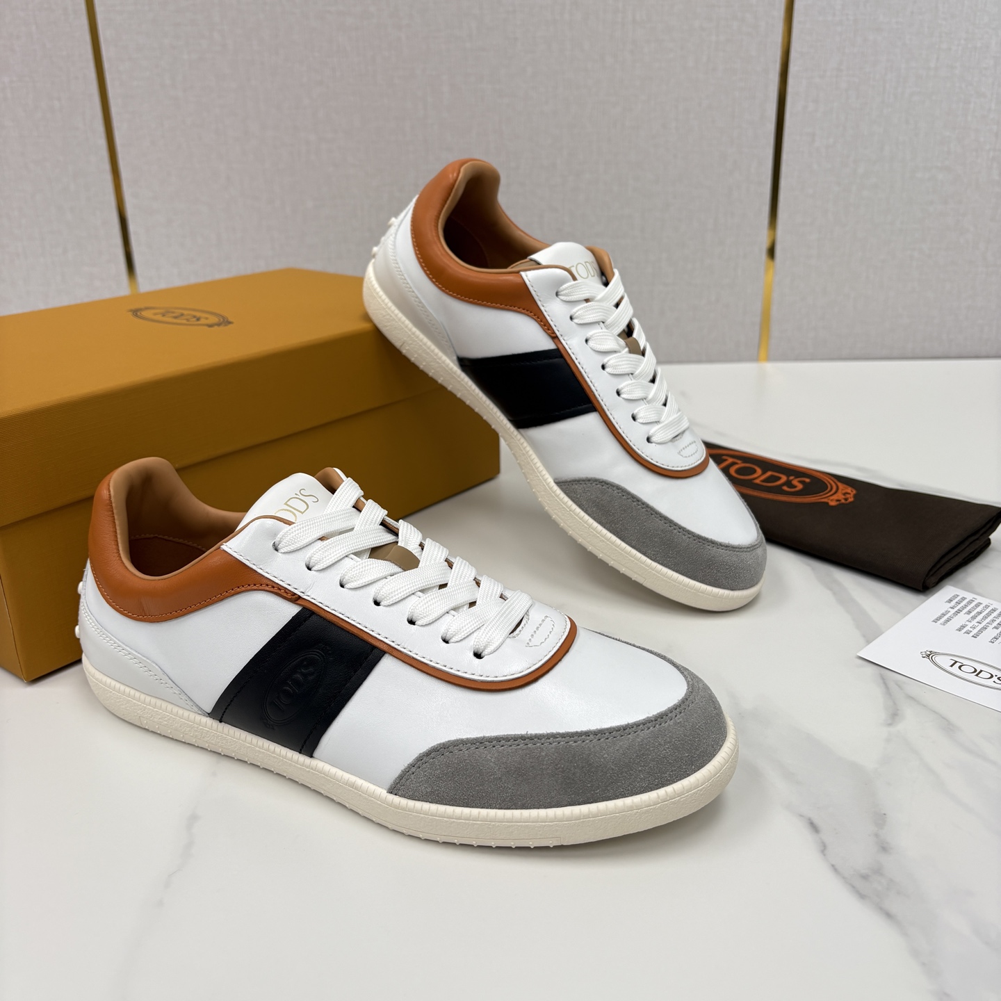 💋💍TOD*S 托德-斯 新品上架 Tabs皮革休闲运动鞋板鞋鞋 官方 5,900 本款Tabs运动休闲