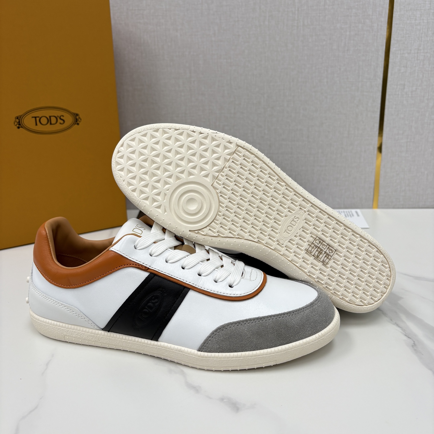 💋💍TOD*S 托德-斯 新品上架 Tabs皮革休闲运动鞋板鞋鞋 官方 5,900 本款Tabs运动休闲