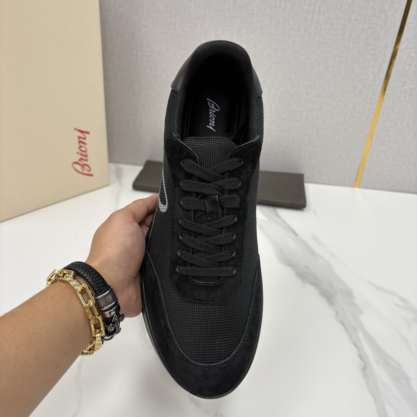 💋💍 Brion* （布里-奥尼） 男士新款轻奢休闲运动鞋 该品牌于1945年创立于意大利罗马的男装奢侈