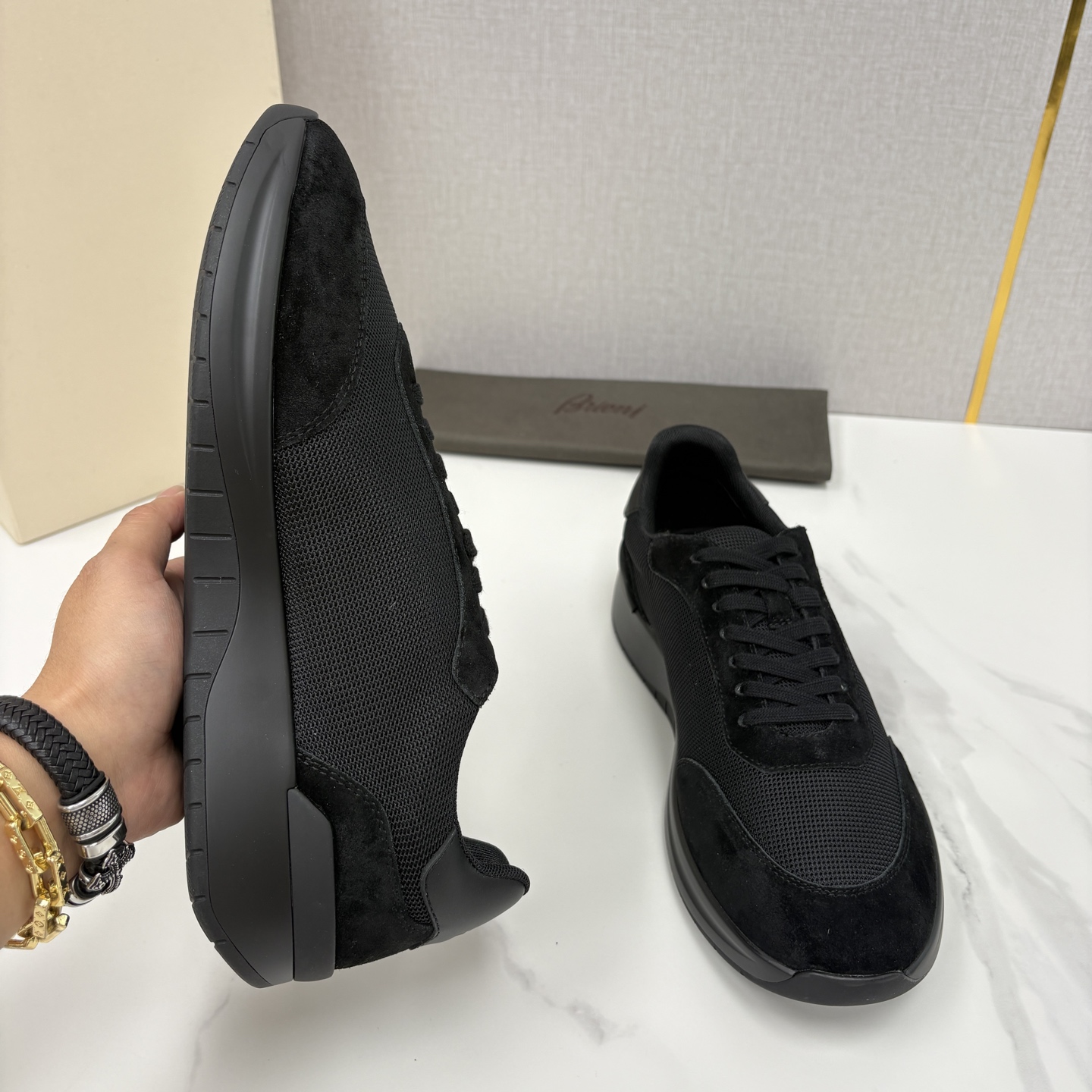 💋💍 Brion* （布里-奥尼） 男士新款轻奢休闲运动鞋 该品牌于1945年创立于意大利罗马的男装奢侈