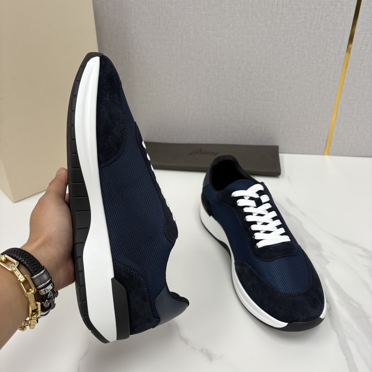 💋💍 Brion* （布里-奥尼） 男士新款轻奢休闲运动鞋 该品牌于1945年创立于意大利罗马的男装奢侈