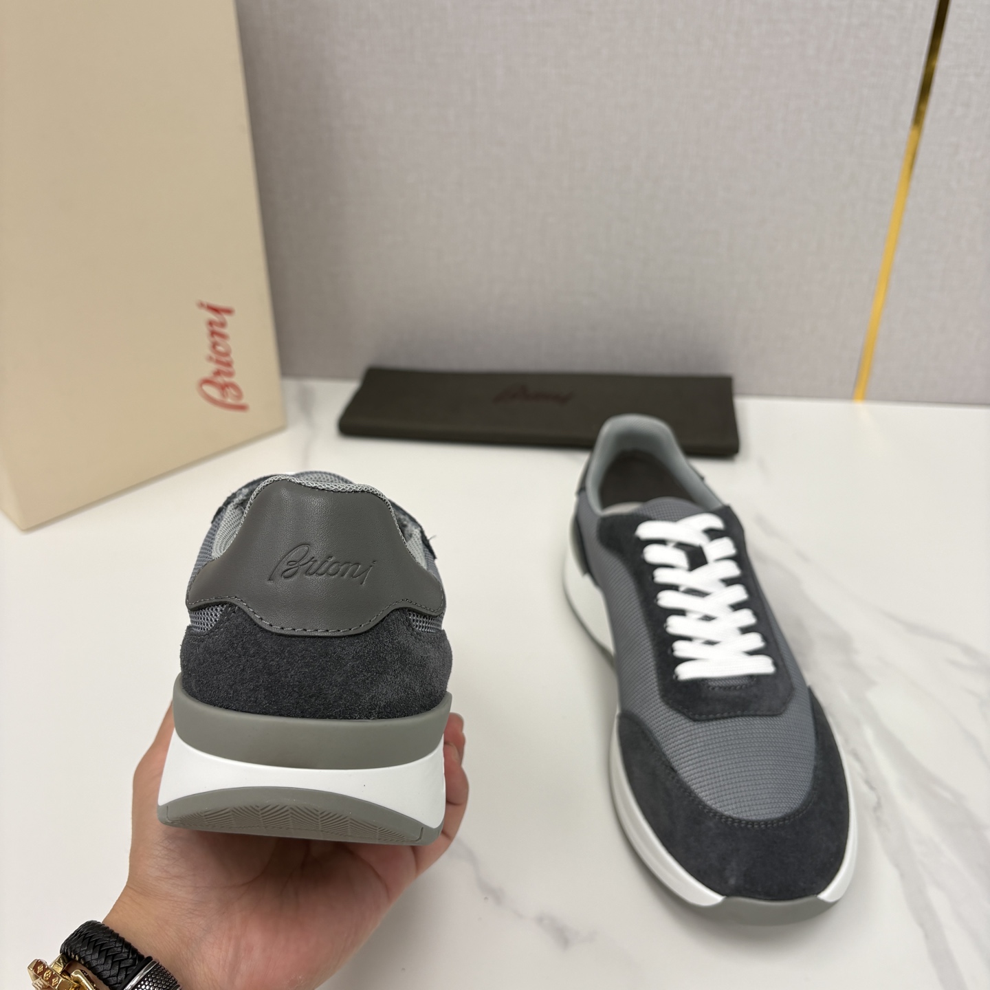 💋💍 Brion* （布里-奥尼） 男士新款轻奢休闲运动鞋 该品牌于1945年创立于意大利罗马的男装奢侈