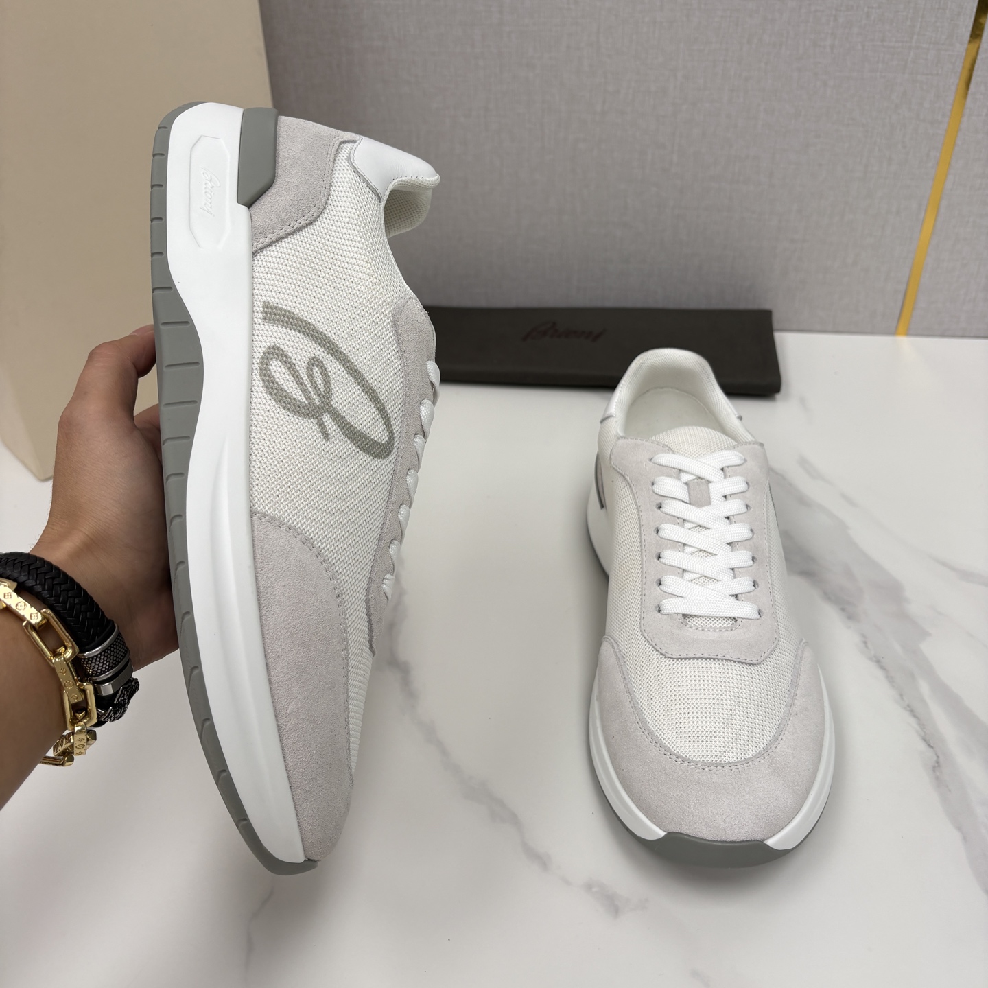 💋💍 Brion* （布里-奥尼） 男士新款轻奢休闲运动鞋 该品牌于1945年创立于意大利罗马的男装奢侈