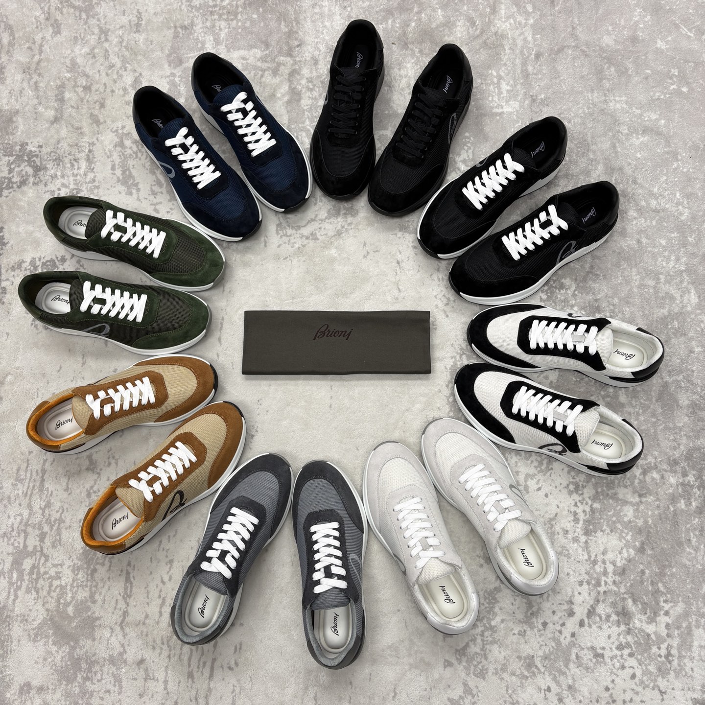 💋💍 Brion* （布里-奥尼） 男士新款轻奢休闲运动鞋 该品牌于1945年创立于意大利罗马的男装奢侈