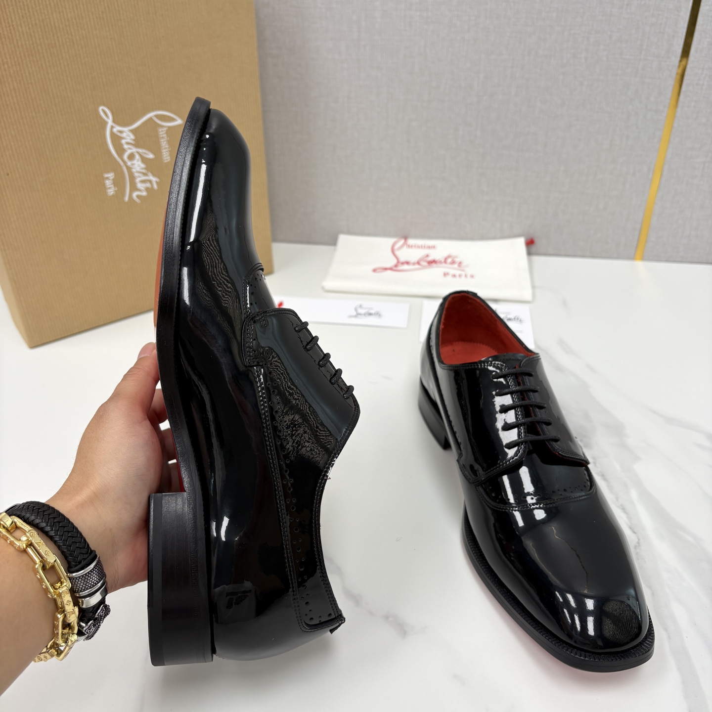 💋💍 CL 新品男士正装鞋皮鞋 Christia* Loubouti* 红底鞋 皮革肌理与红底美学的绅士
