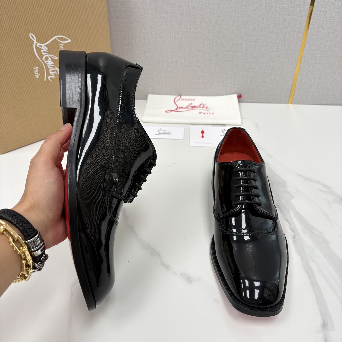 💋💍 CL 新品男士正装鞋皮鞋 Christia* Loubouti* 红底鞋 皮革肌理与红底美学的绅士