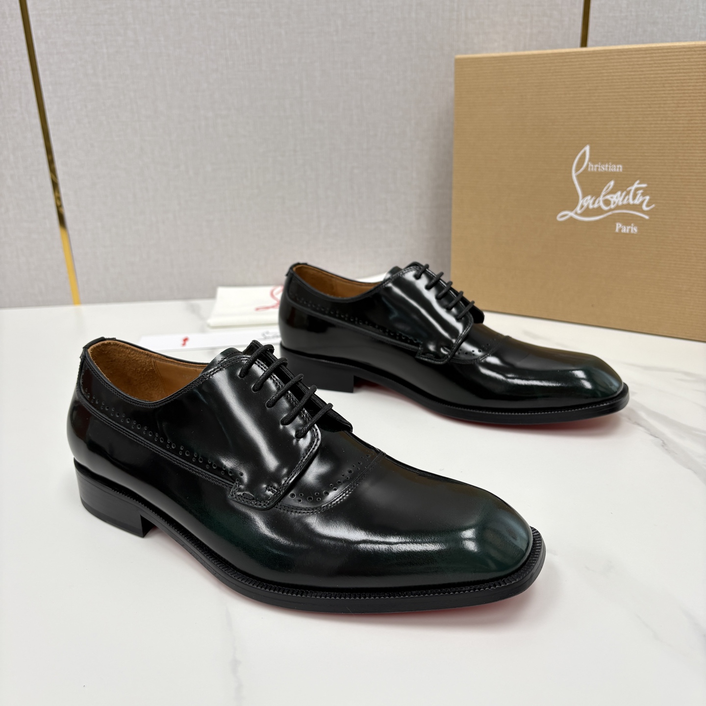 💋💍 CL 新品男士正装鞋皮鞋 Christia* Loubouti* 红底鞋 皮革肌理与红底美学的绅士