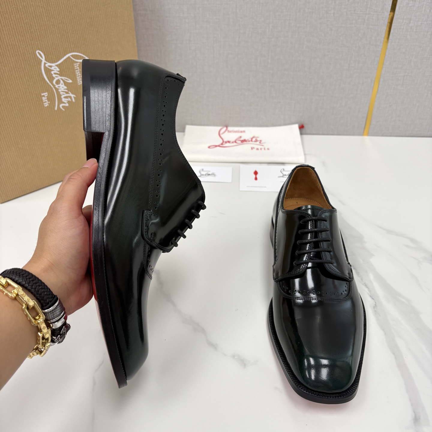 💋💍 CL 新品男士正装鞋皮鞋 Christia* Loubouti* 红底鞋 皮革肌理与红底美学的绅士