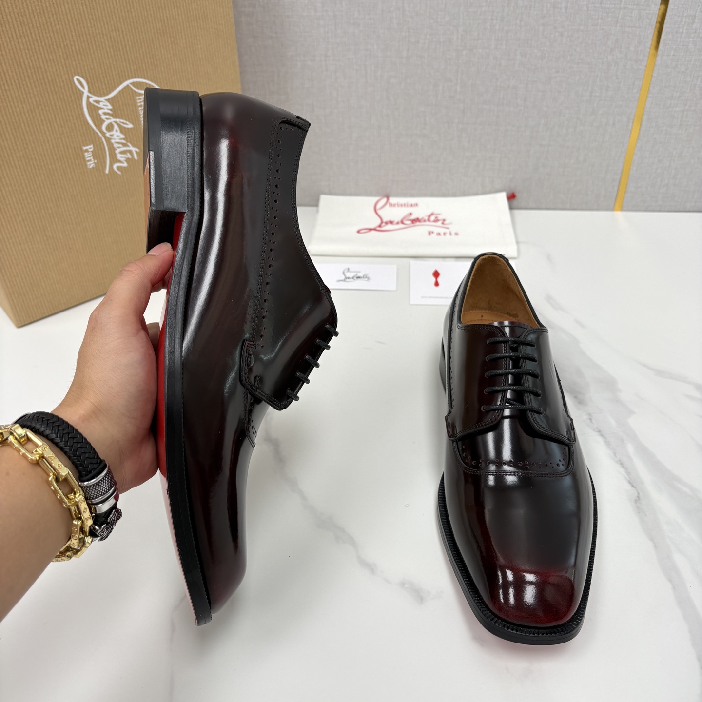 💋💍 CL 新品男士正装鞋皮鞋 Christia* Loubouti* 红底鞋 皮革肌理与红底美学的绅士