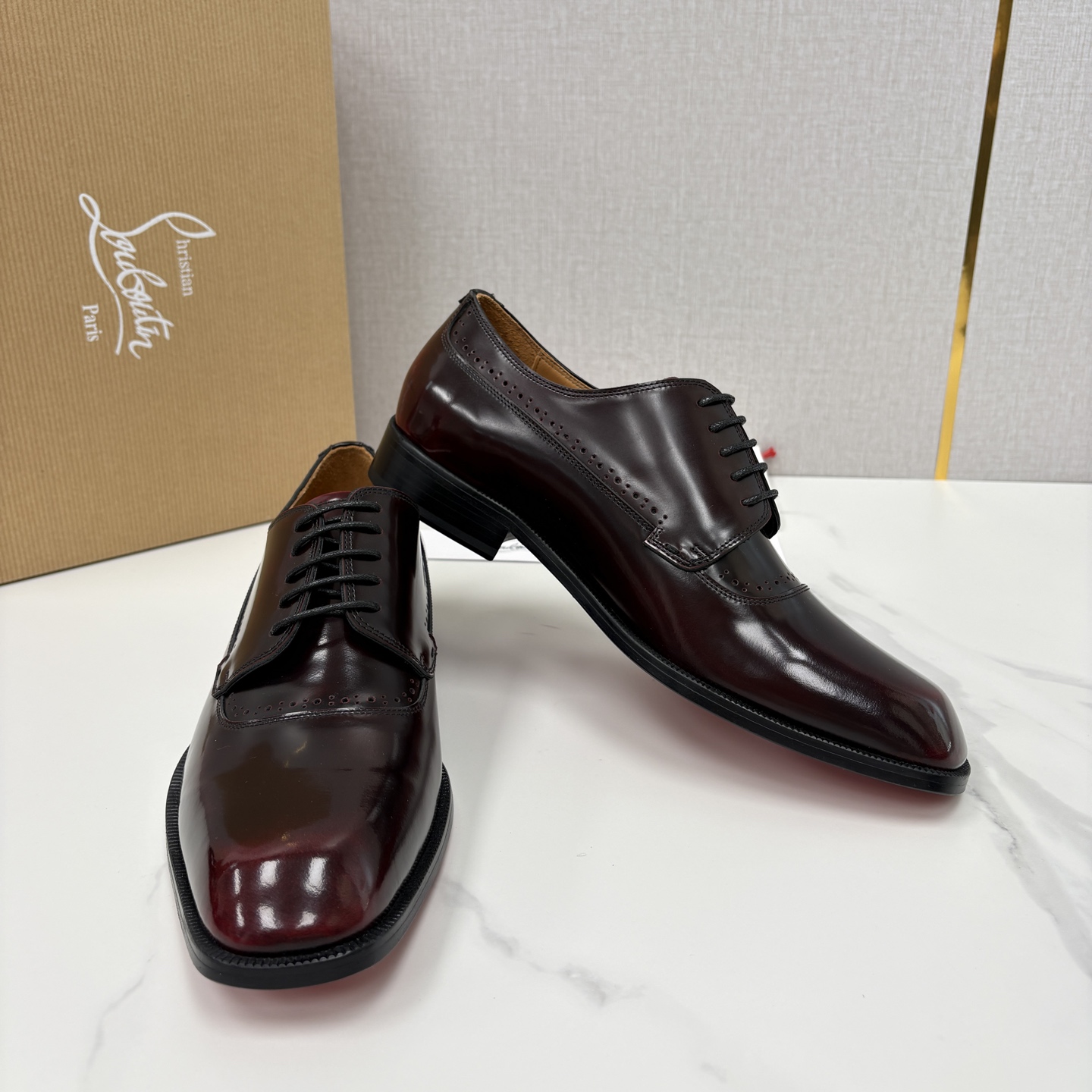💋💍 CL 新品男士正装鞋皮鞋 Christia* Loubouti* 红底鞋 皮革肌理与红底美学的绅士