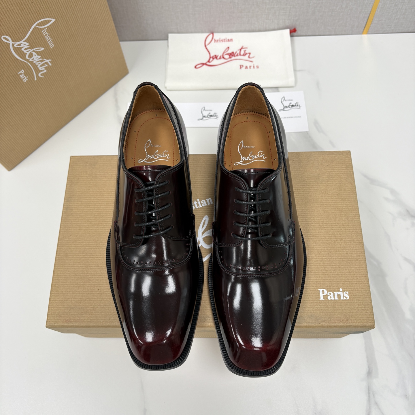 💋💍 CL 新品男士正装鞋皮鞋 Christia* Loubouti* 红底鞋 皮革肌理与红底美学的绅士