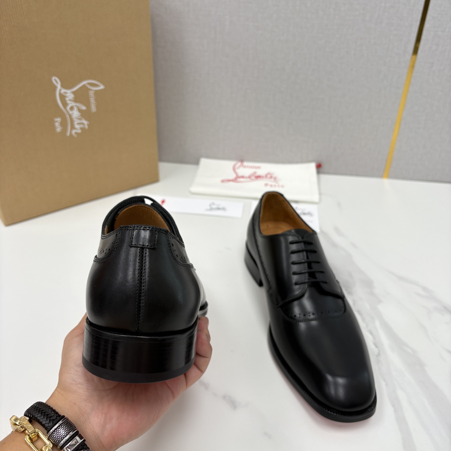 💋💍 CL 新品男士正装鞋皮鞋 Christia* Loubouti* 红底鞋 皮革肌理与红底美学的绅士